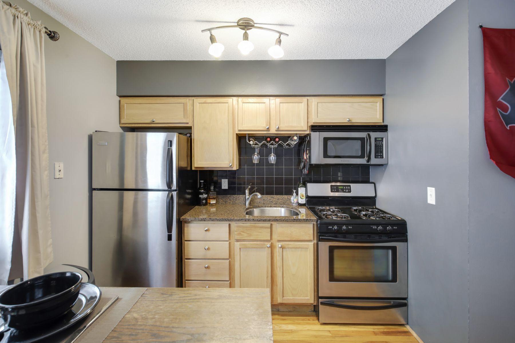 View of Residential at 2639 Colfax Avenue #104, Minneapolis MN 55408, Minneapolis (3 of 22) - Mike Wilen | Minnesota Team Real Estate