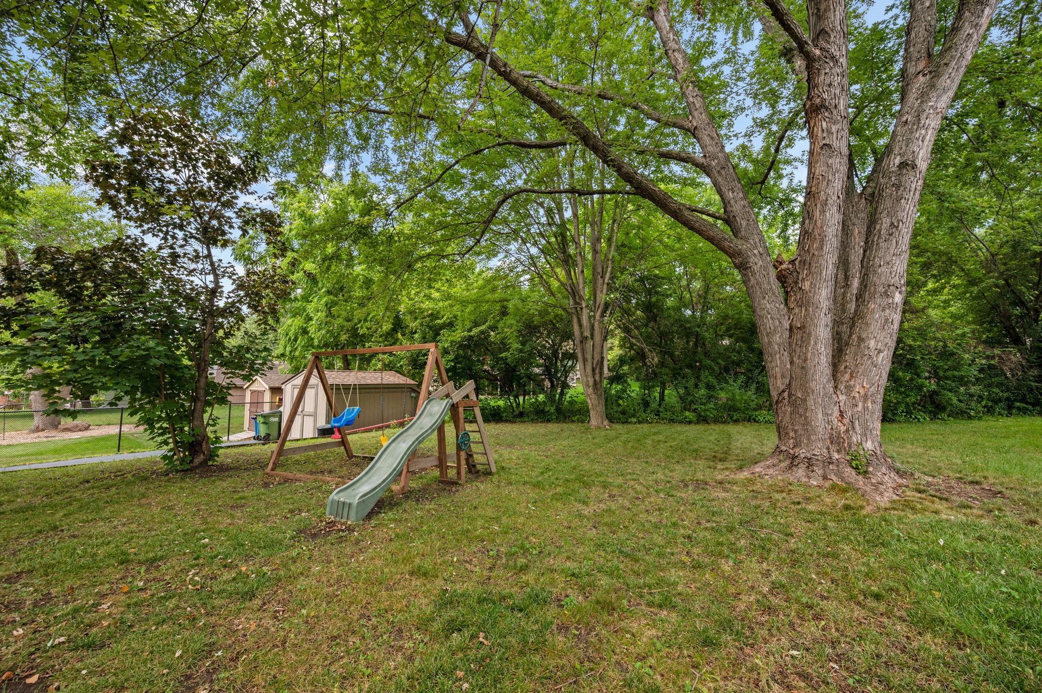 View of Residential at 17774 Weaver Lake Drive, Maple Grove MN 55311, Maple Grove (29 of 30) - Mike Wilen | Minnesota Team Real Estate