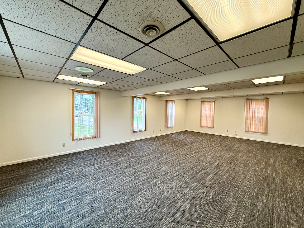View of Commercial Sale at 179 Lake Street, Forest Lake MN 55025, Forest Lake (22 of 30) - Mike Wilen | Minnesota Team Real Estate