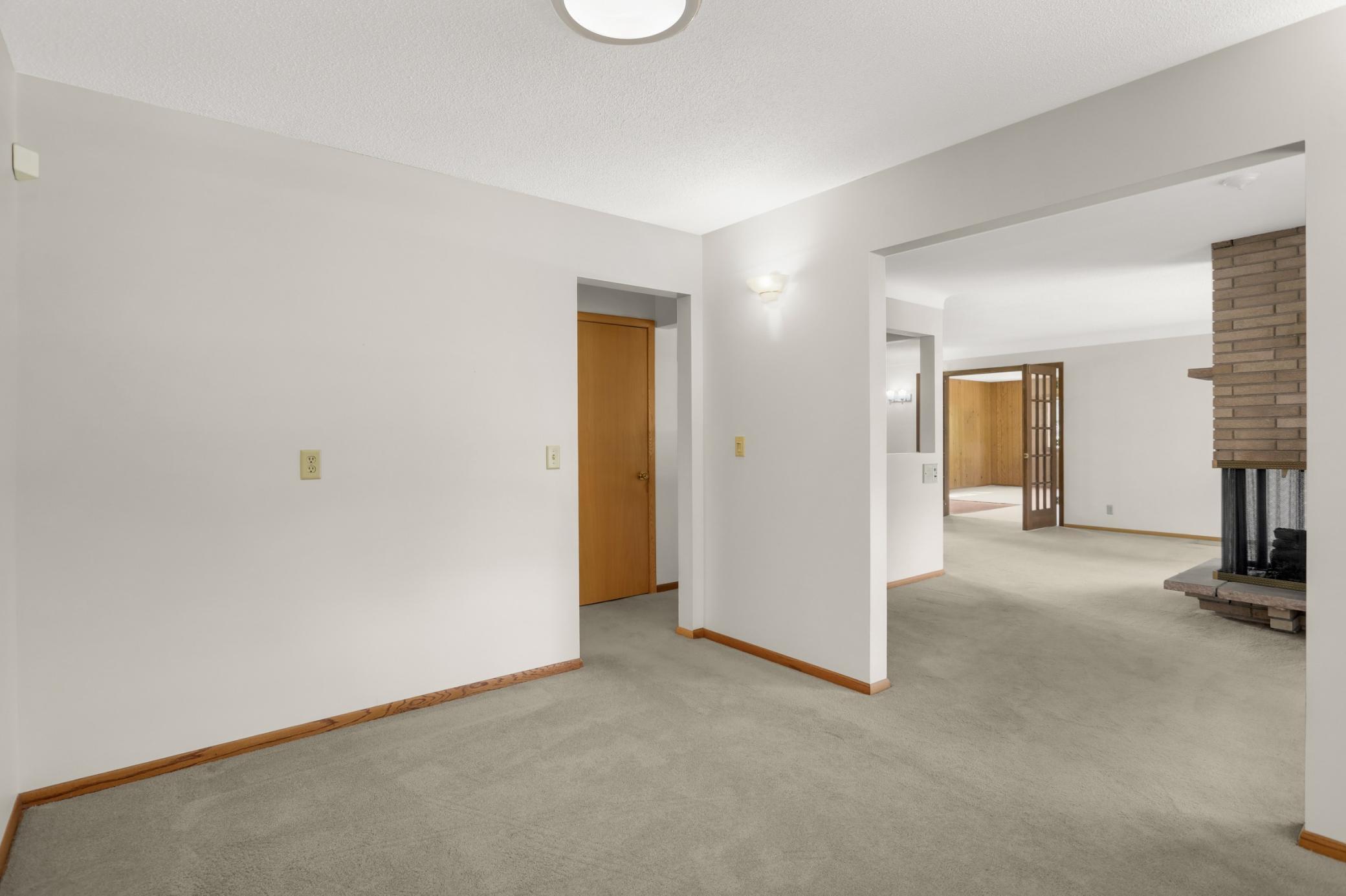 View of Residential at 2878 Meadowlark Lane, Maplewood MN 55109, Maplewood (20 of 52) - Mike Wilen | Minnesota Team Real Estate