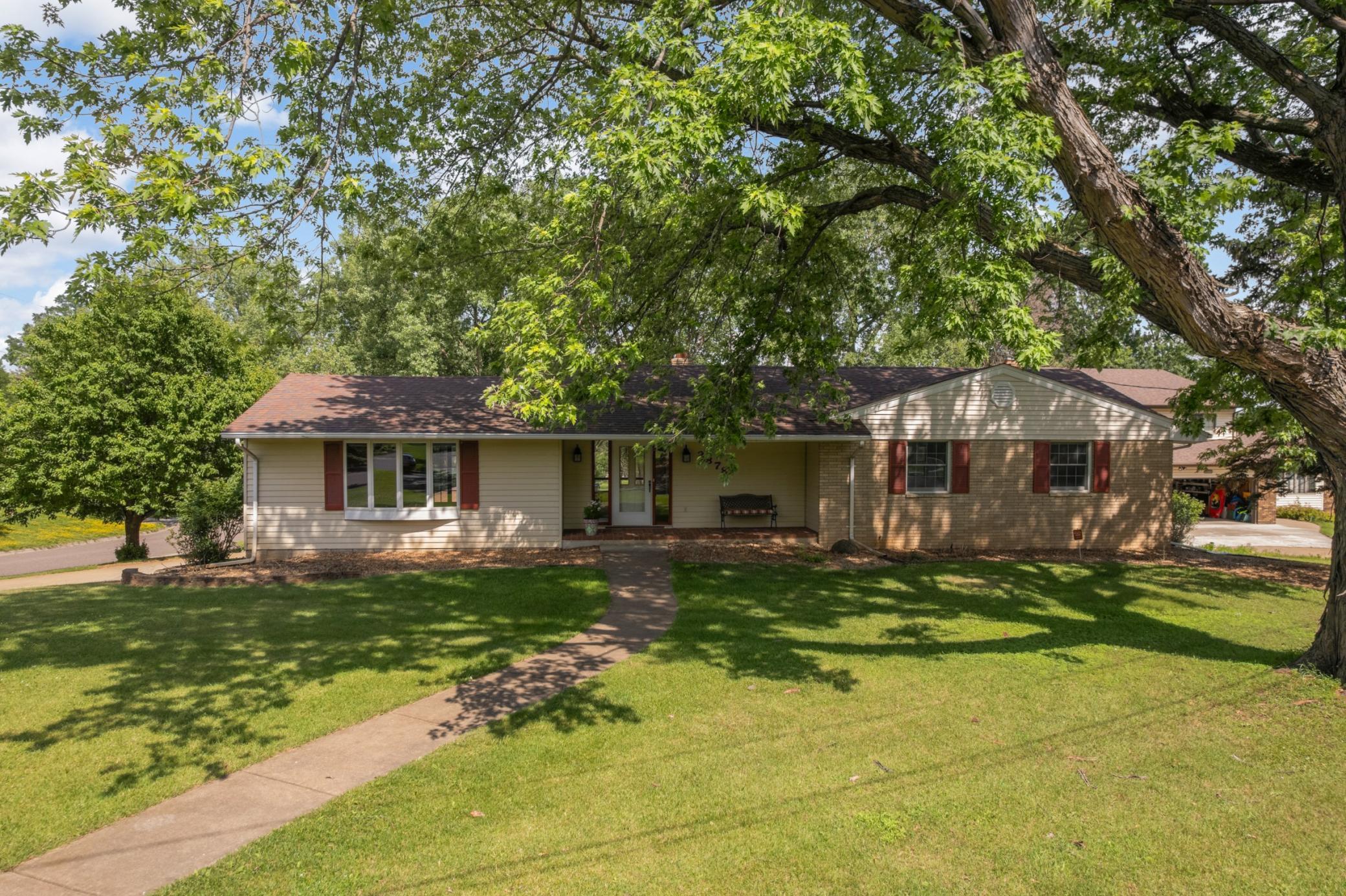 View of Residential at 2878 Meadowlark Lane, Maplewood MN 55109, Maplewood (2 of 52) - Mike Wilen | Minnesota Team Real Estate