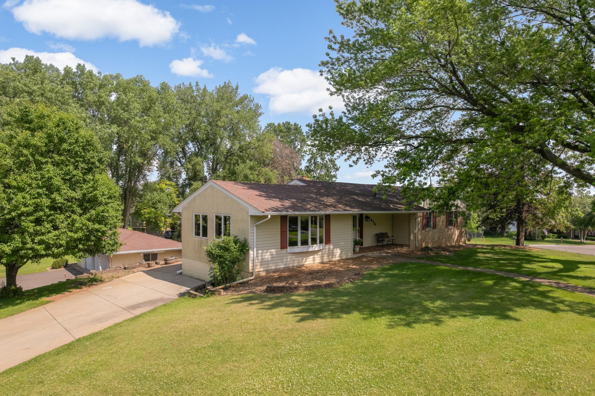 View of Residential at 2878 Meadowlark Lane, Maplewood MN 55109, Maplewood (4 of 52) - Mike Wilen | Minnesota Team Real Estate