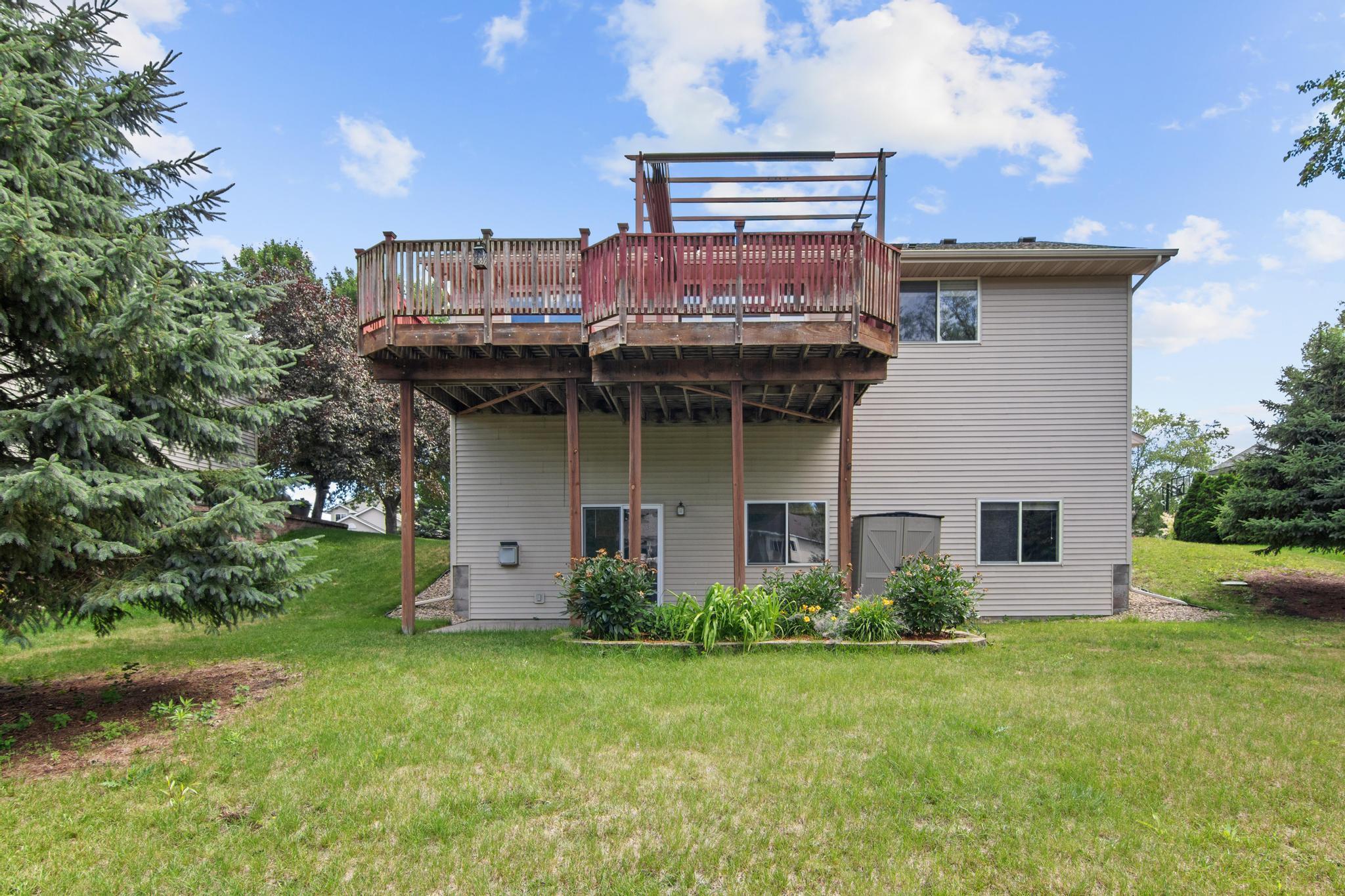 View of Residential at 8417 Ashford Road, Woodbury MN 55125, Woodbury (24 of 30) - Mike Wilen | Minnesota Team Real Estate