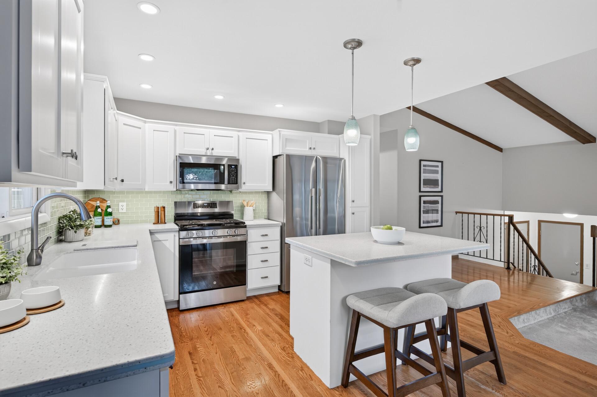 View of Residential at 8715 North Brook Avenue, Brooklyn Park MN 55428, Brooklyn Park (2 of 53) - Mike Wilen | Minnesota Team Real Estate