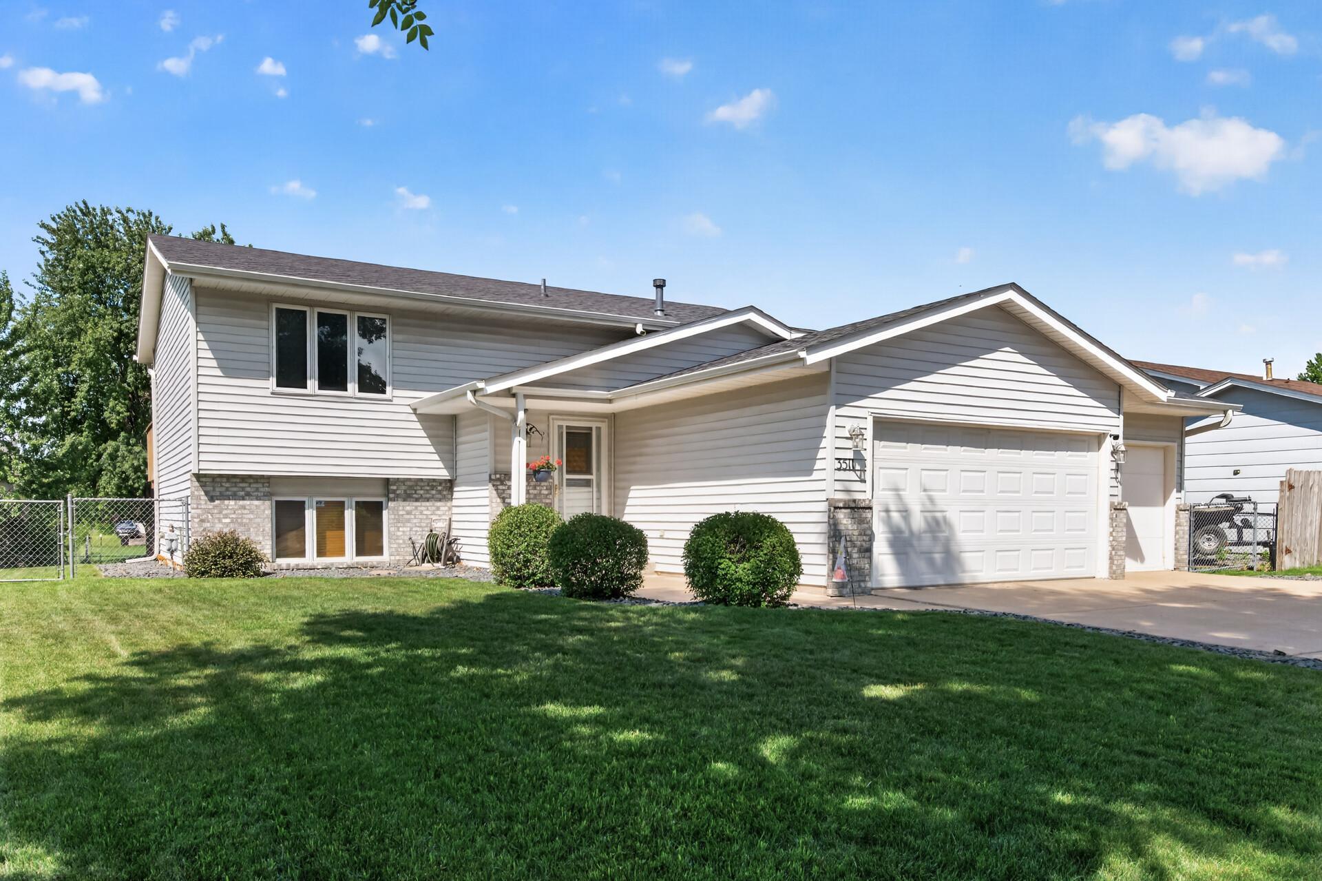 View of Residential at 3511 Mineral Pond Boulevard, Anoka MN 55303, Anoka (2 of 39) - Mike Wilen | Minnesota Team Real Estate
