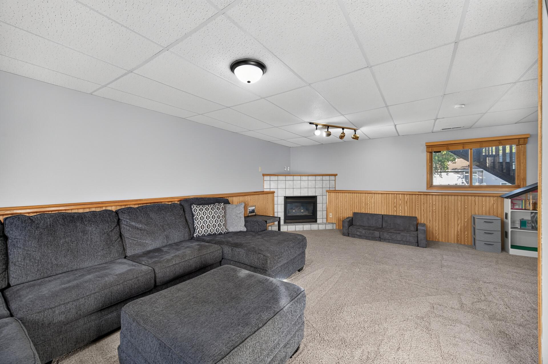 View of Residential at 3511 Mineral Pond Boulevard, Anoka MN 55303, Anoka (27 of 39) - Mike Wilen | Minnesota Team Real Estate