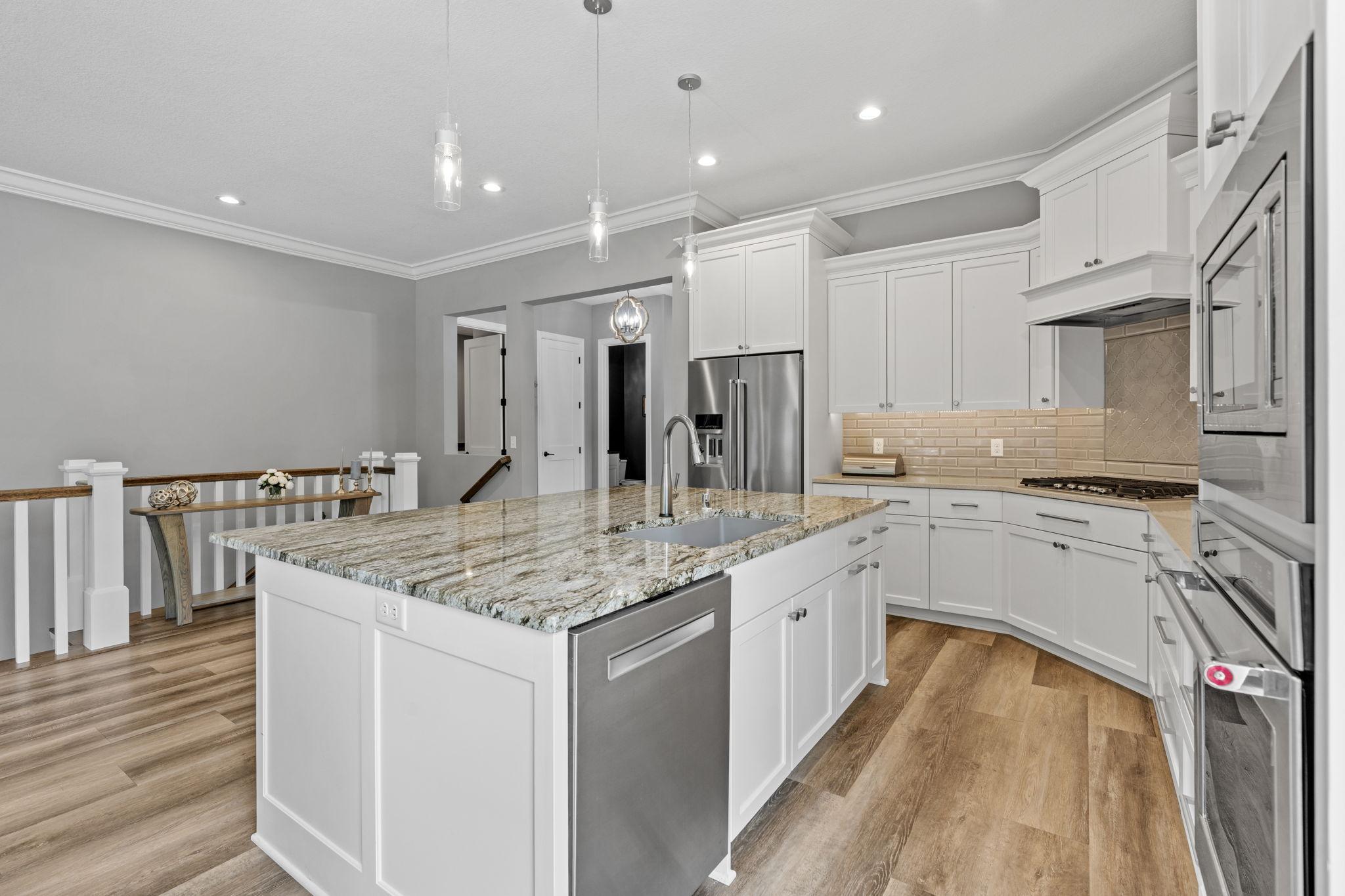 View of Residential at 2519 Condon Court, Mendota Heights MN 55120, Mendota Heights (41 of 81) - Mike Wilen | Minnesota Team Real Estate
