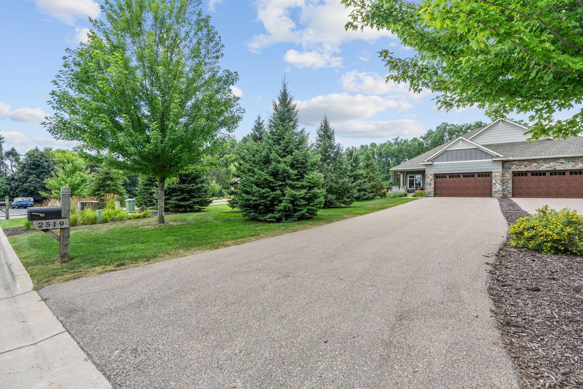 View of Residential at 2519 Condon Court, Mendota Heights MN 55120, Mendota Heights (14 of 81) - Mike Wilen | Minnesota Team Real Estate