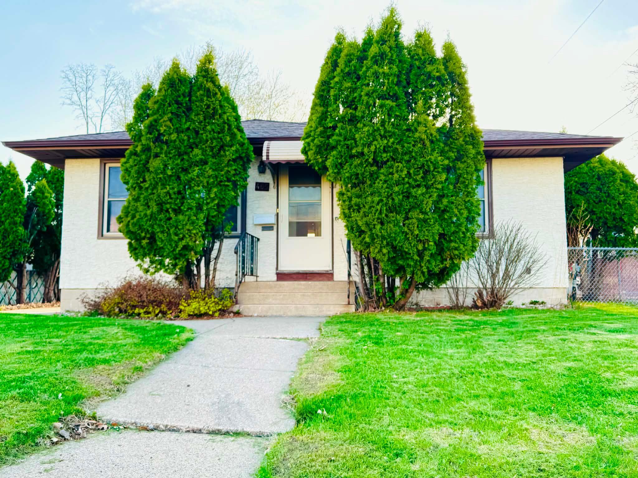 View of Residential at 465 Ruth Street, Saint Paul MN 55119, Saint Paul - Mike Wilen | Minnesota Team Real Estate