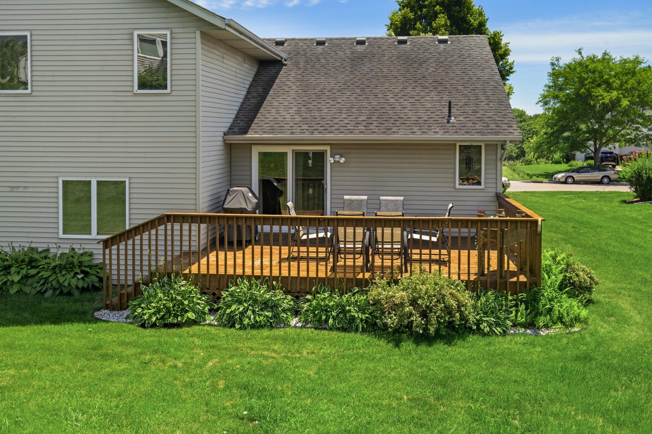 View of Residential at 2537 Southcrest Avenue, Maplewood MN 55119, Maplewood (9 of 46) - Mike Wilen | Minnesota Team Real Estate