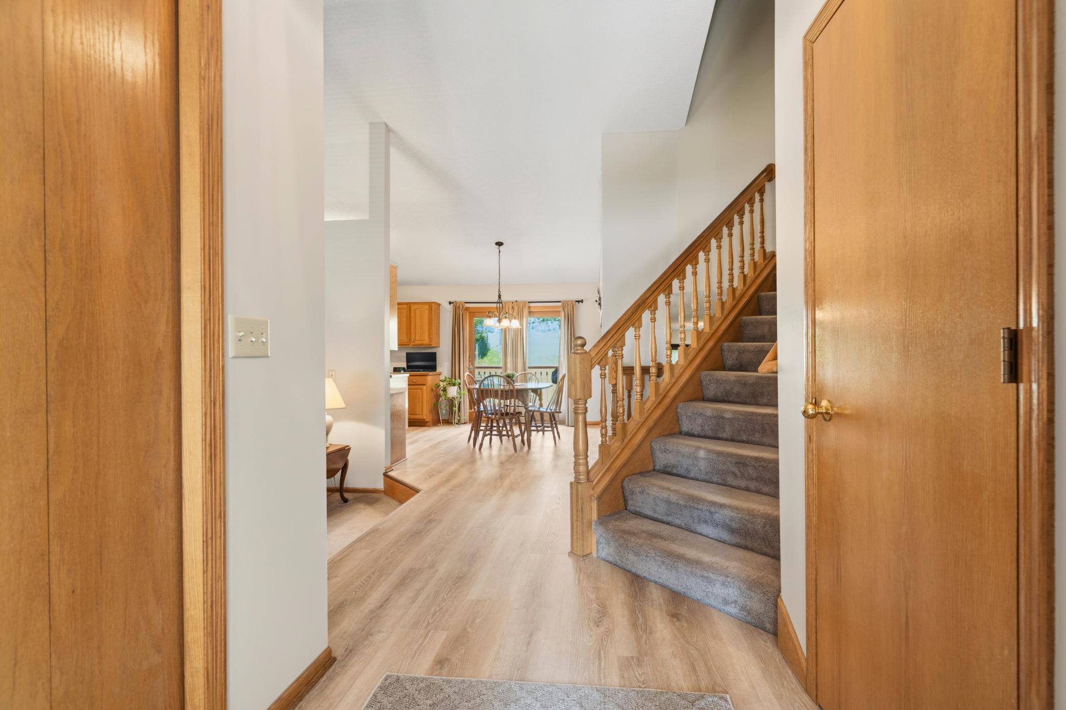 View of Residential at 2537 Southcrest Avenue, Maplewood MN 55119, Maplewood (13 of 46) - Mike Wilen | Minnesota Team Real Estate
