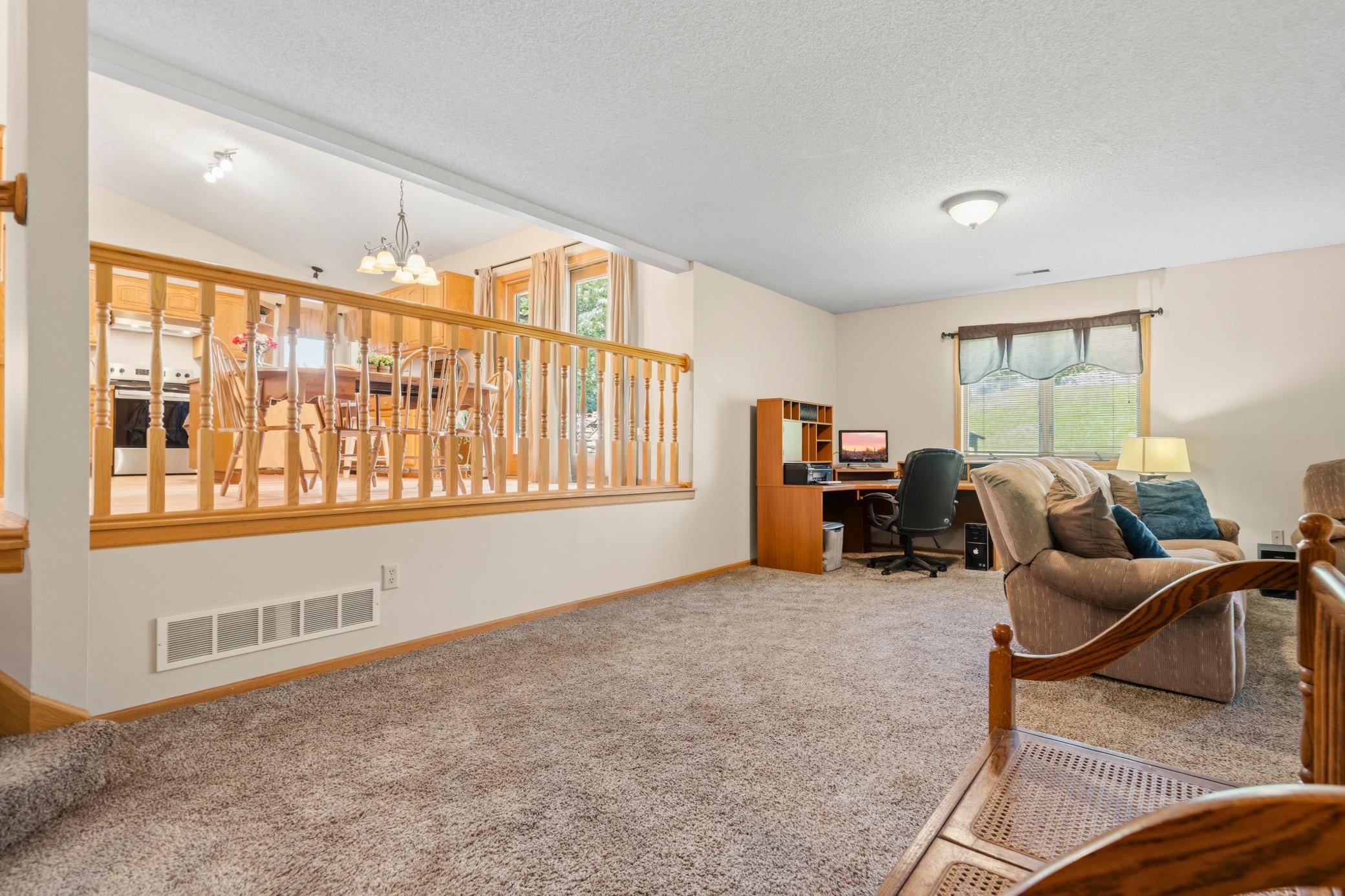 View of Residential at 2537 Southcrest Avenue, Maplewood MN 55119, Maplewood (26 of 46) - Mike Wilen | Minnesota Team Real Estate