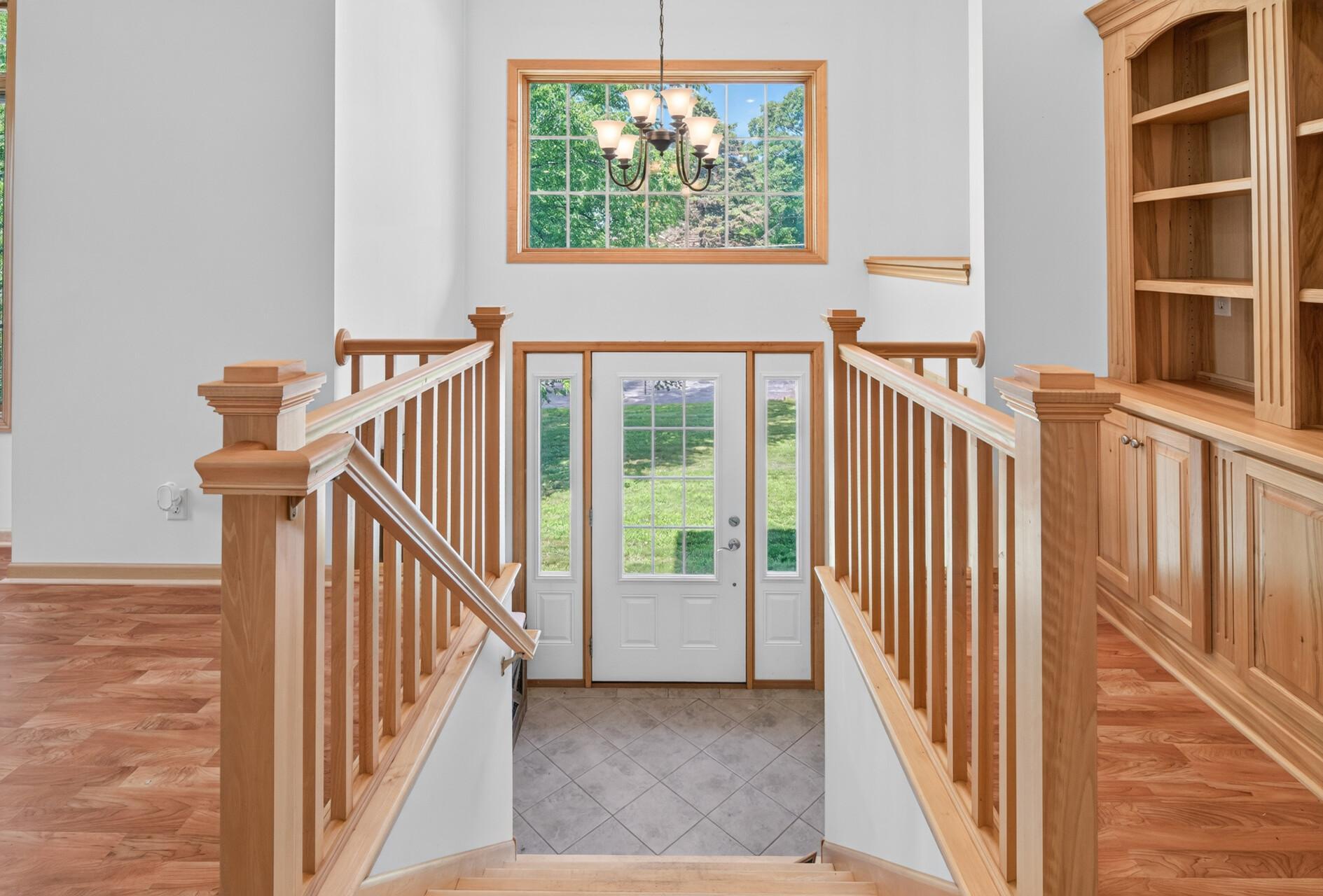 View of Residential at 633 Burlington Road, Saint Paul MN 55119, Saint Paul (5 of 78) - Mike Wilen | Minnesota Team Real Estate