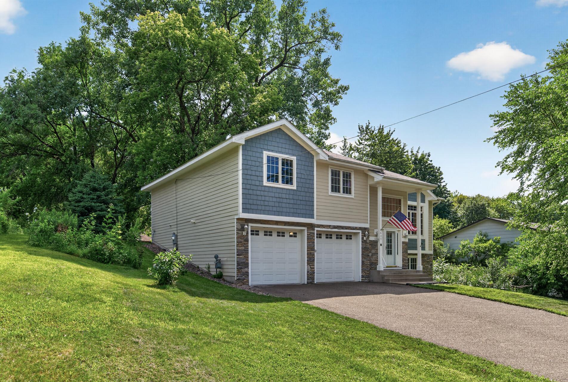 View of Residential at 633 Burlington Road, Saint Paul MN 55119, Saint Paul (4 of 78) - Mike Wilen | Minnesota Team Real Estate