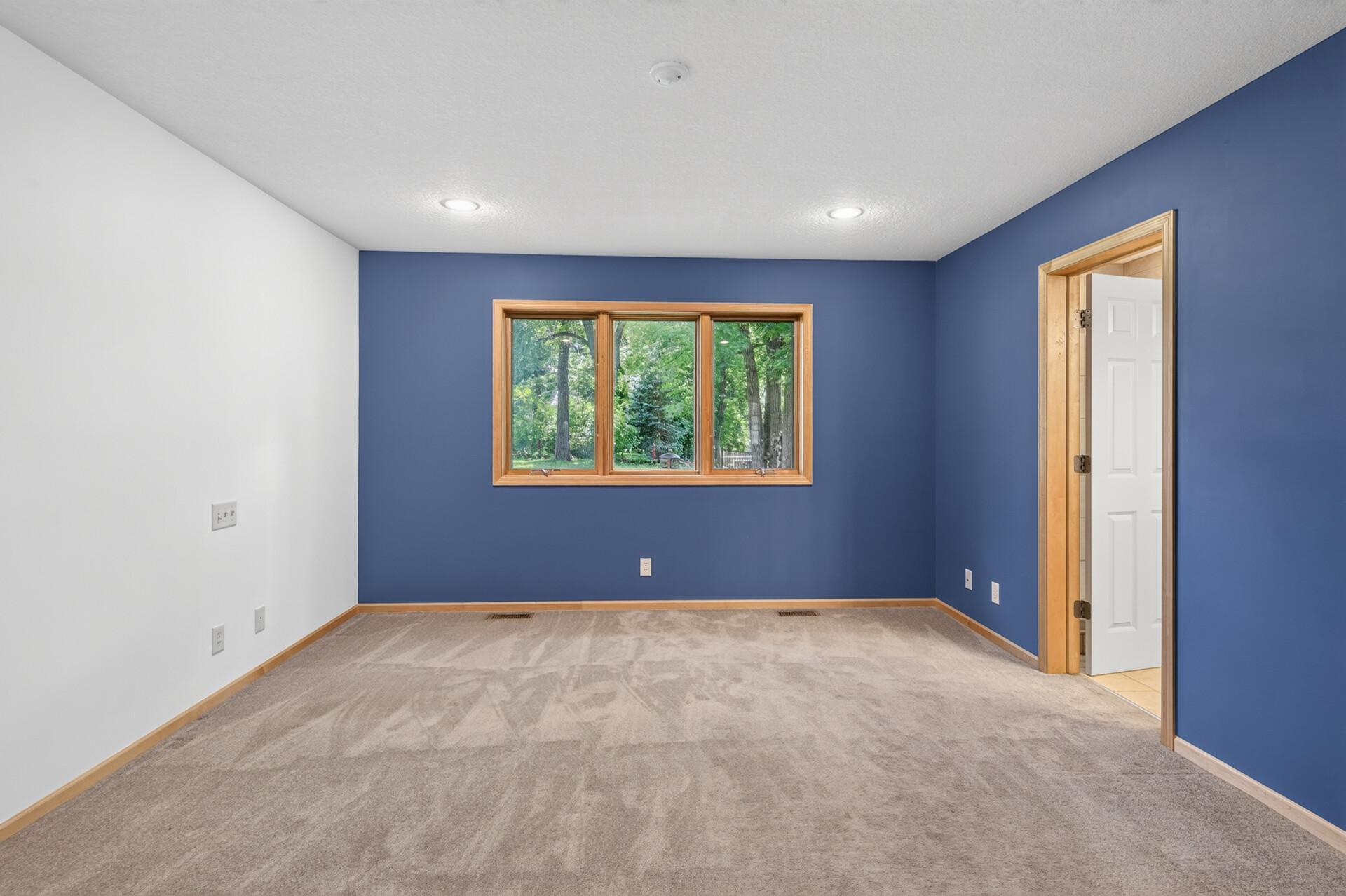 View of Residential at 633 Burlington Road, Saint Paul MN 55119, Saint Paul (27 of 78) - Mike Wilen | Minnesota Team Real Estate