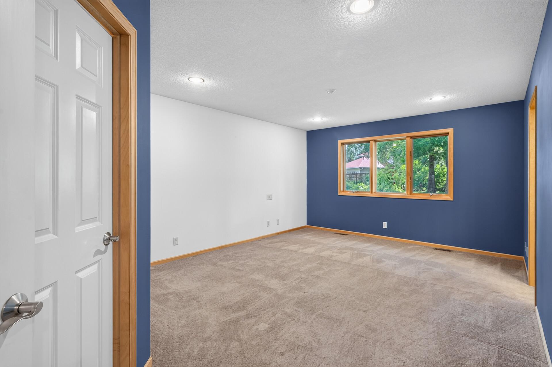 View of Residential at 633 Burlington Road, Saint Paul MN 55119, Saint Paul (26 of 78) - Mike Wilen | Minnesota Team Real Estate
