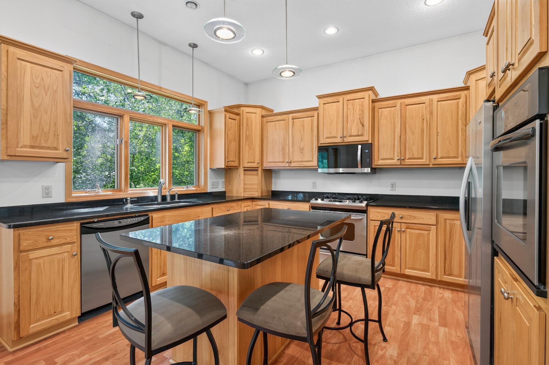 View of Residential at 633 Burlington Road, Saint Paul MN 55119, Saint Paul (18 of 78) - Mike Wilen | Minnesota Team Real Estate