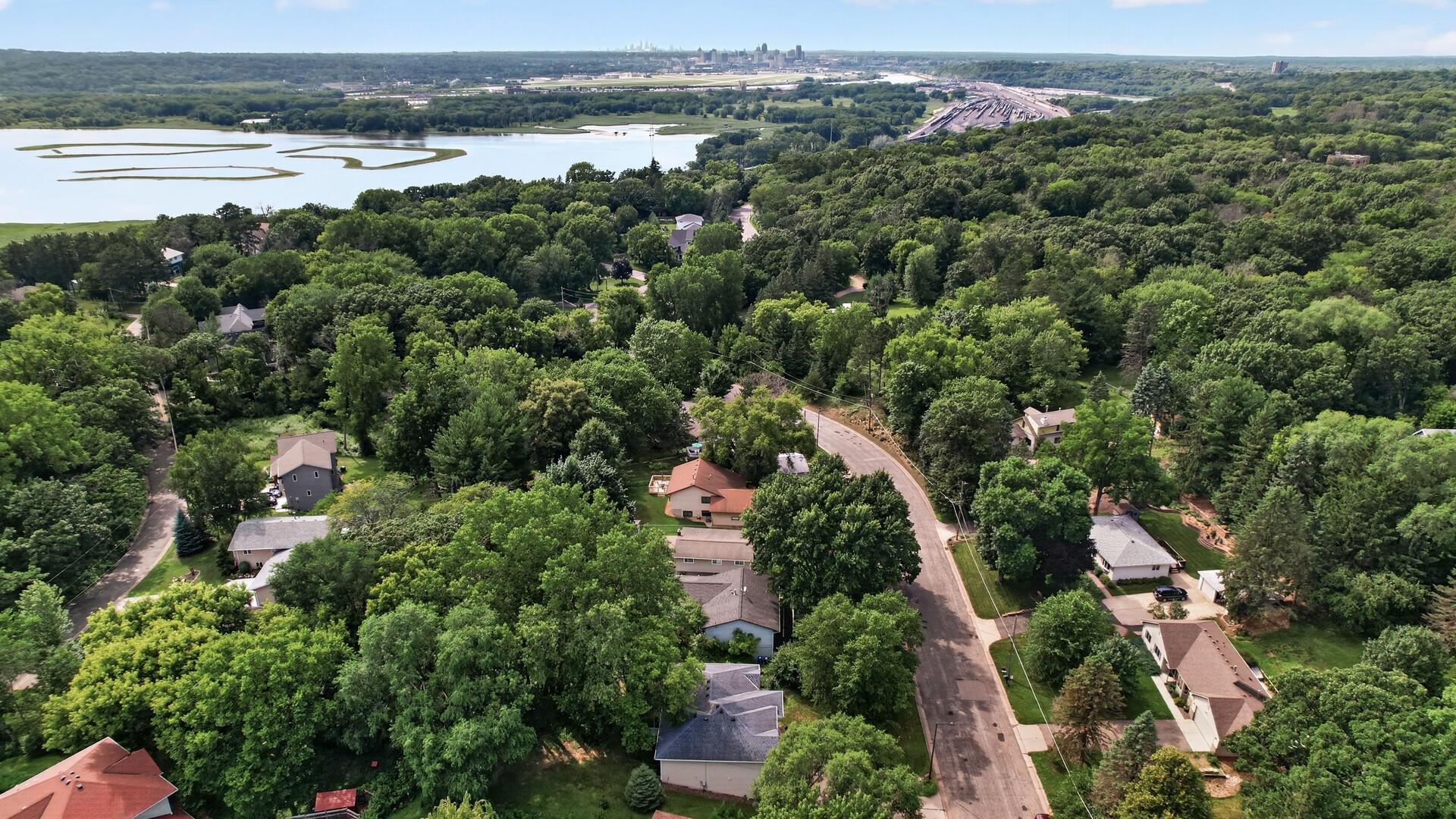 View of Residential at 633 Burlington Road, Saint Paul MN 55119, Saint Paul (63 of 78) - Mike Wilen | Minnesota Team Real Estate