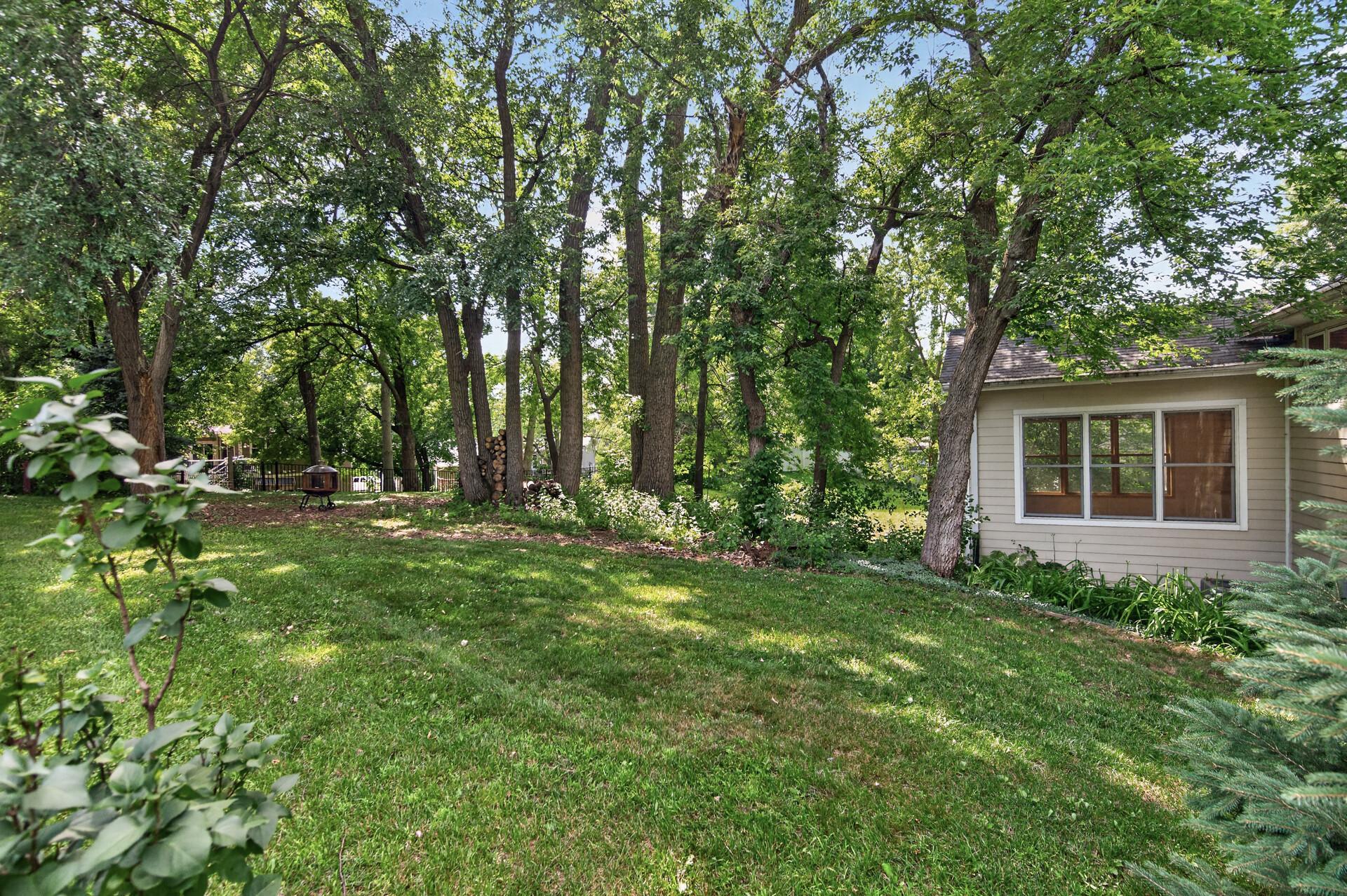 View of Residential at 633 Burlington Road, Saint Paul MN 55119, Saint Paul (55 of 78) - Mike Wilen | Minnesota Team Real Estate