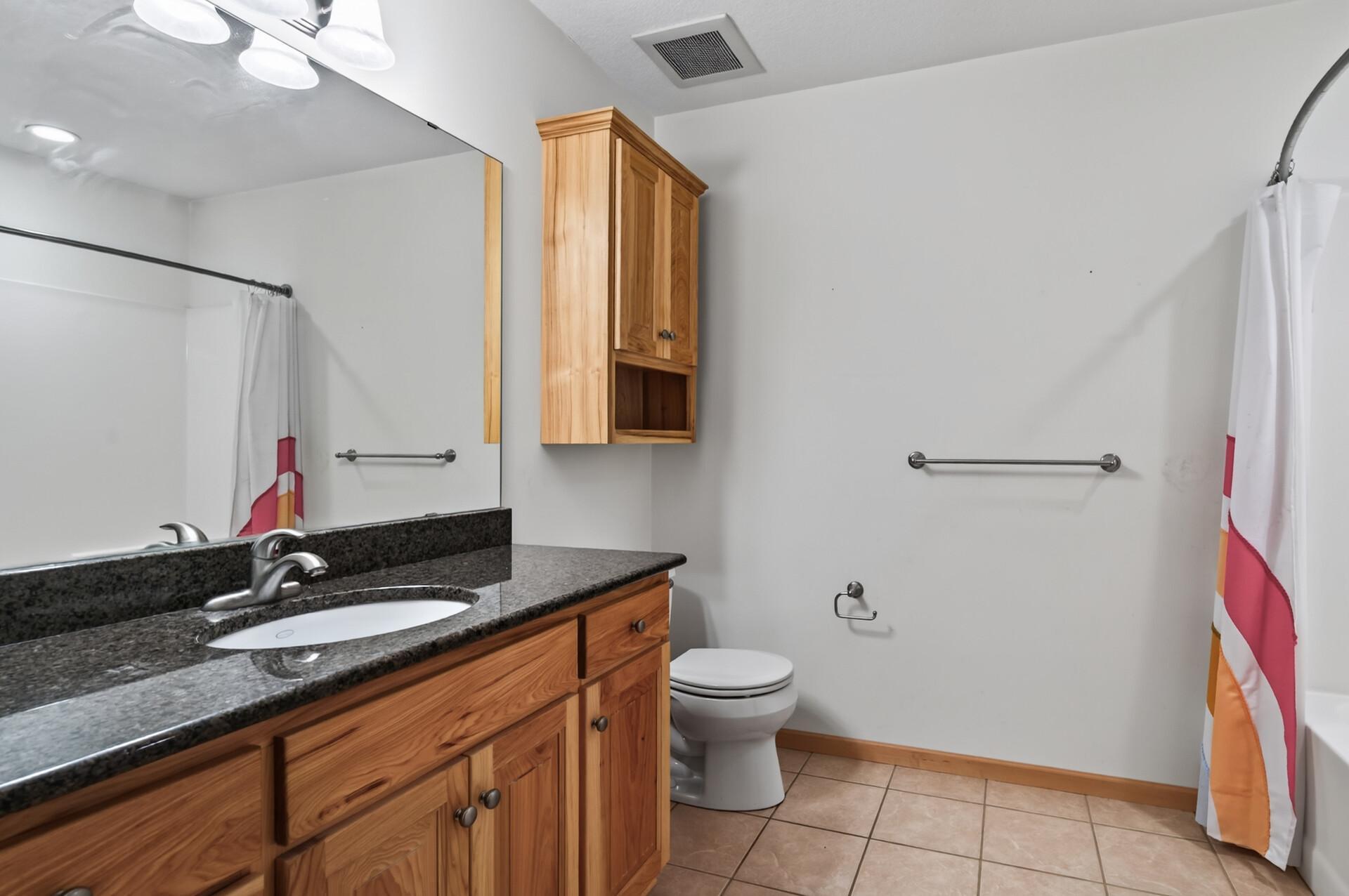 View of Residential at 633 Burlington Road, Saint Paul MN 55119, Saint Paul (36 of 78) - Mike Wilen | Minnesota Team Real Estate