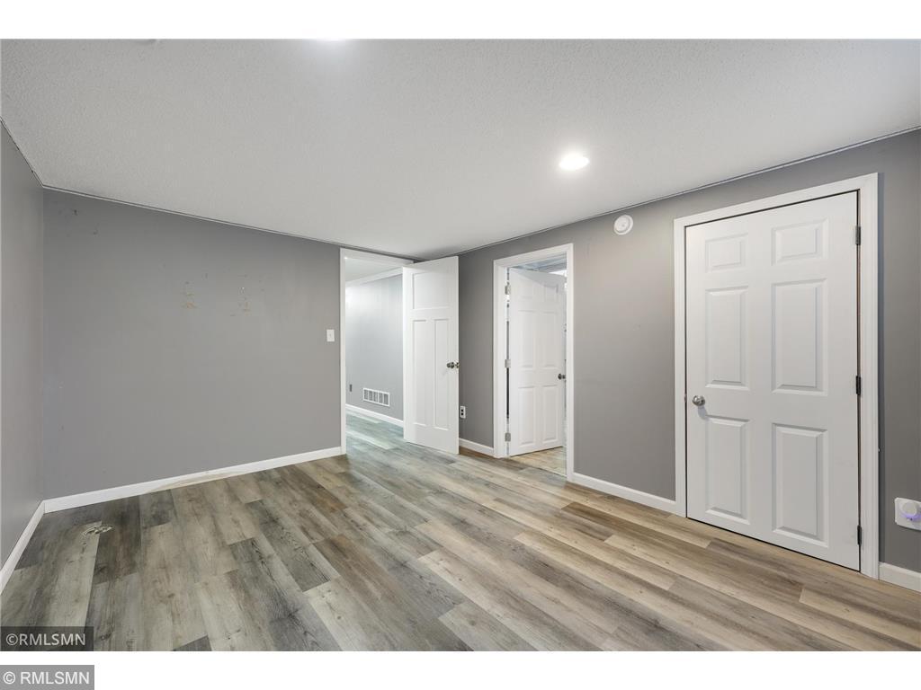 View of Residential at 1066 Beatrice Street, Eagan MN 55121, Eagan (21 of 27) - Mike Wilen | Minnesota Team Real Estate