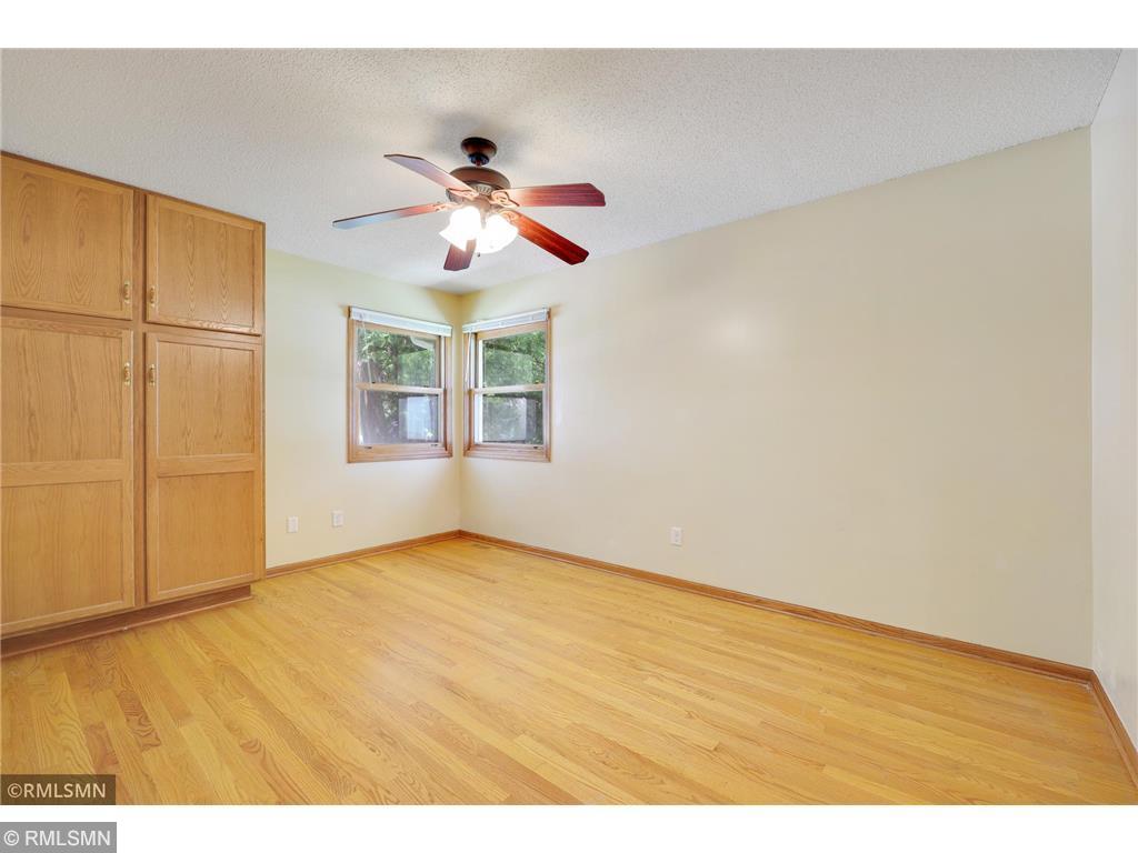 View of Residential at 1066 Beatrice Street, Eagan MN 55121, Eagan (11 of 27) - Mike Wilen | Minnesota Team Real Estate