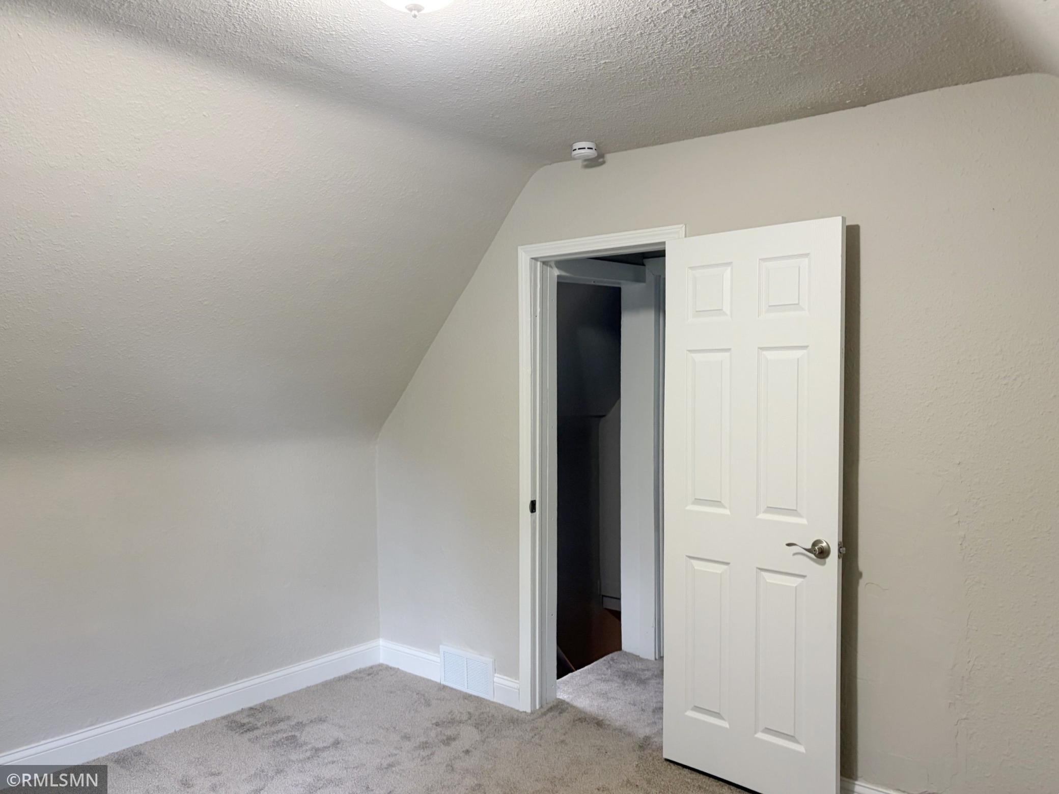 View of Residential at 5104 Camden Avenue, Minneapolis MN 55430, Minneapolis (12 of 19) - Mike Wilen | Minnesota Team Real Estate