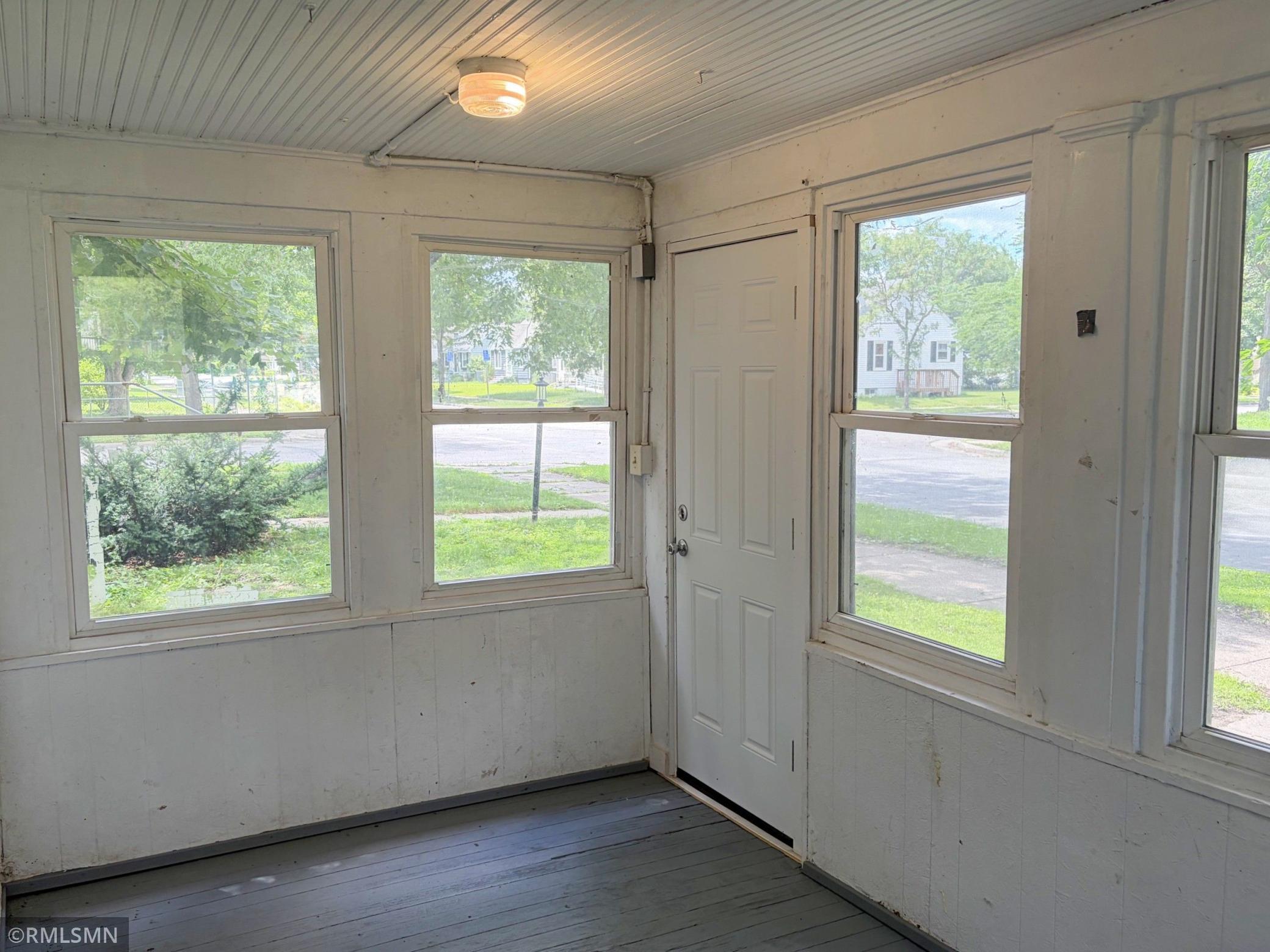 View of Residential at 5104 Camden Avenue, Minneapolis MN 55430, Minneapolis (16 of 19) - Mike Wilen | Minnesota Team Real Estate