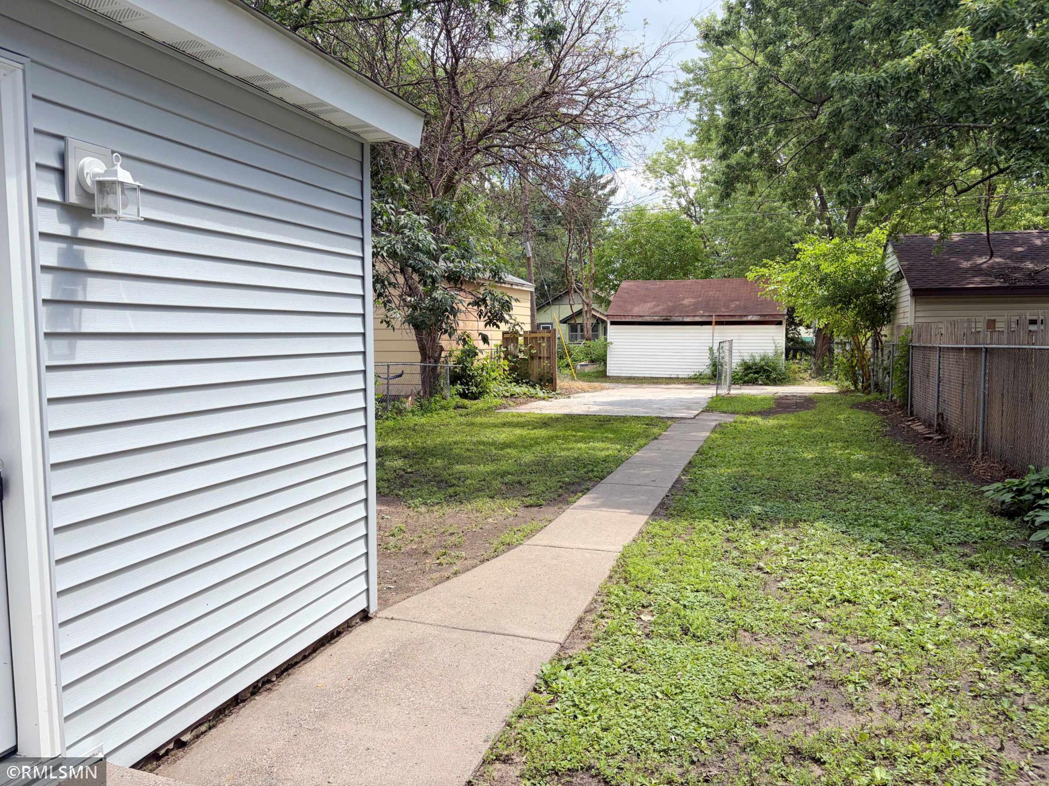 View of Residential at 5104 Camden Avenue, Minneapolis MN 55430, Minneapolis (17 of 19) - Mike Wilen | Minnesota Team Real Estate
