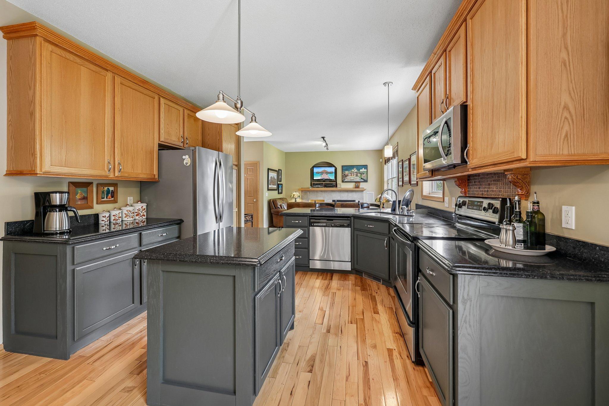View of Residential at 3424 View Bay, Woodbury MN 55125, Woodbury (23 of 70) - Mike Wilen | Minnesota Team Real Estate