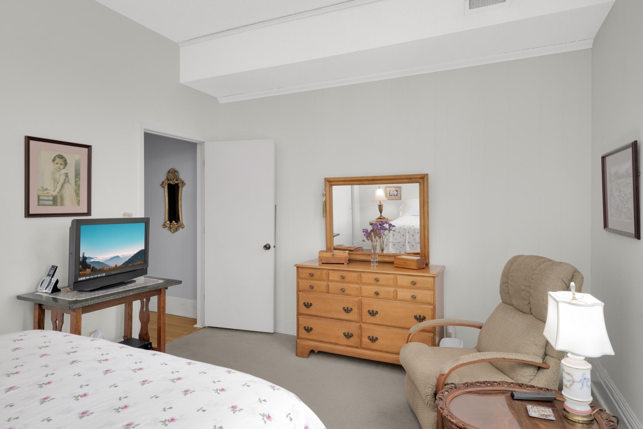 View of Residential at 168 College Avenue #4, Saint Paul MN 55102, Saint Paul (17 of 39) - Mike Wilen | Minnesota Team Real Estate