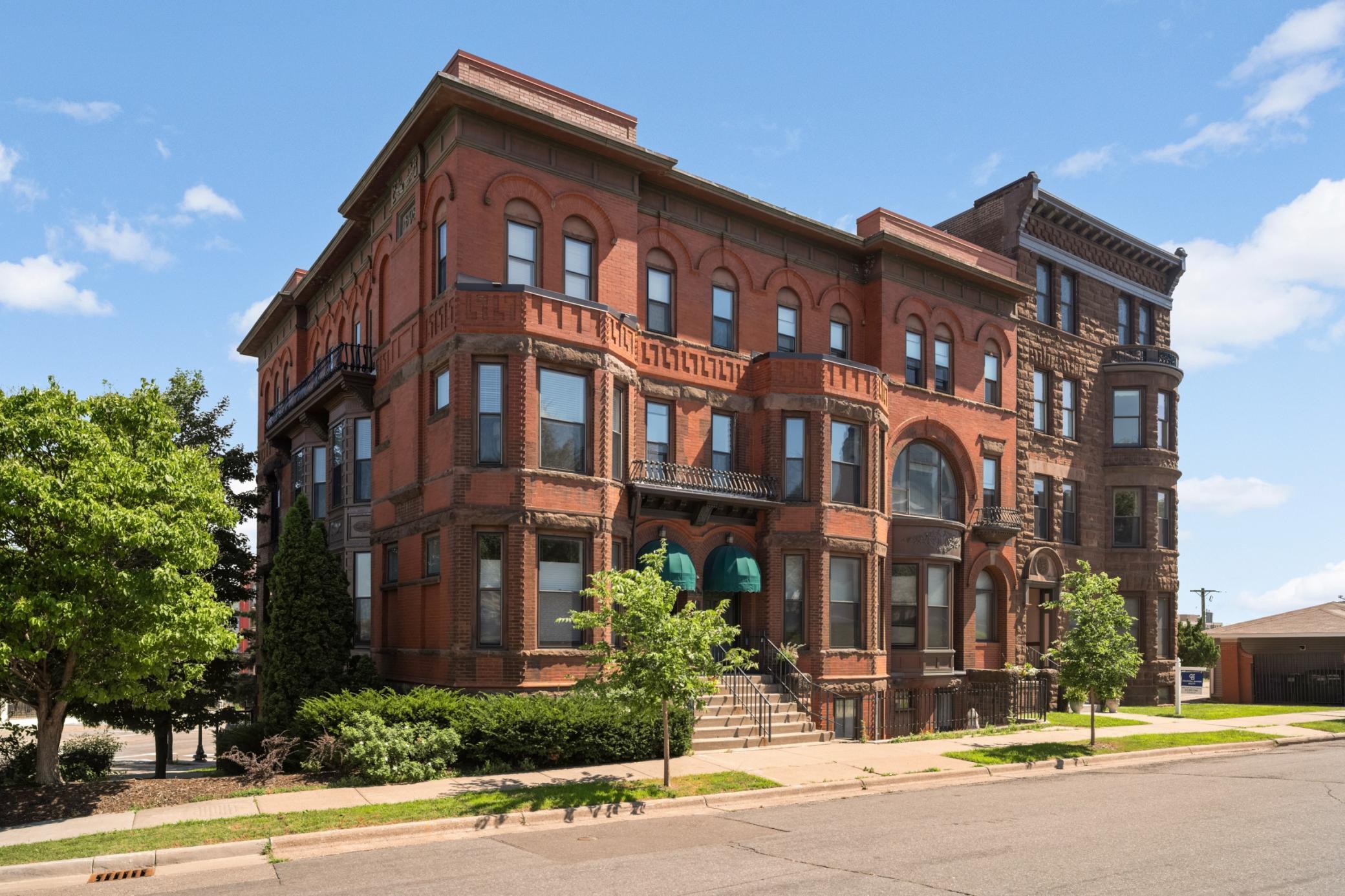 View of Residential at 168 College Avenue #4, Saint Paul MN 55102, Saint Paul (23 of 39) - Mike Wilen | Minnesota Team Real Estate