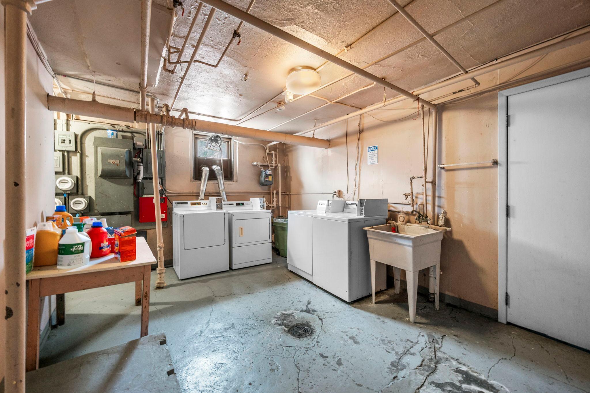 View of Commercial Sale at 2870 & 2876 & 2882 Humboldt Avenue, Minneapolis MN 55408, Minneapolis (62 of 63) - Mike Wilen | Minnesota Team Real Estate