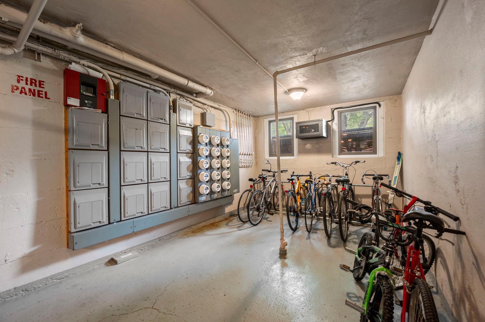 View of Commercial Sale at 2870 & 2876 & 2882 Humboldt Avenue, Minneapolis MN 55408, Minneapolis (58 of 63) - Mike Wilen | Minnesota Team Real Estate