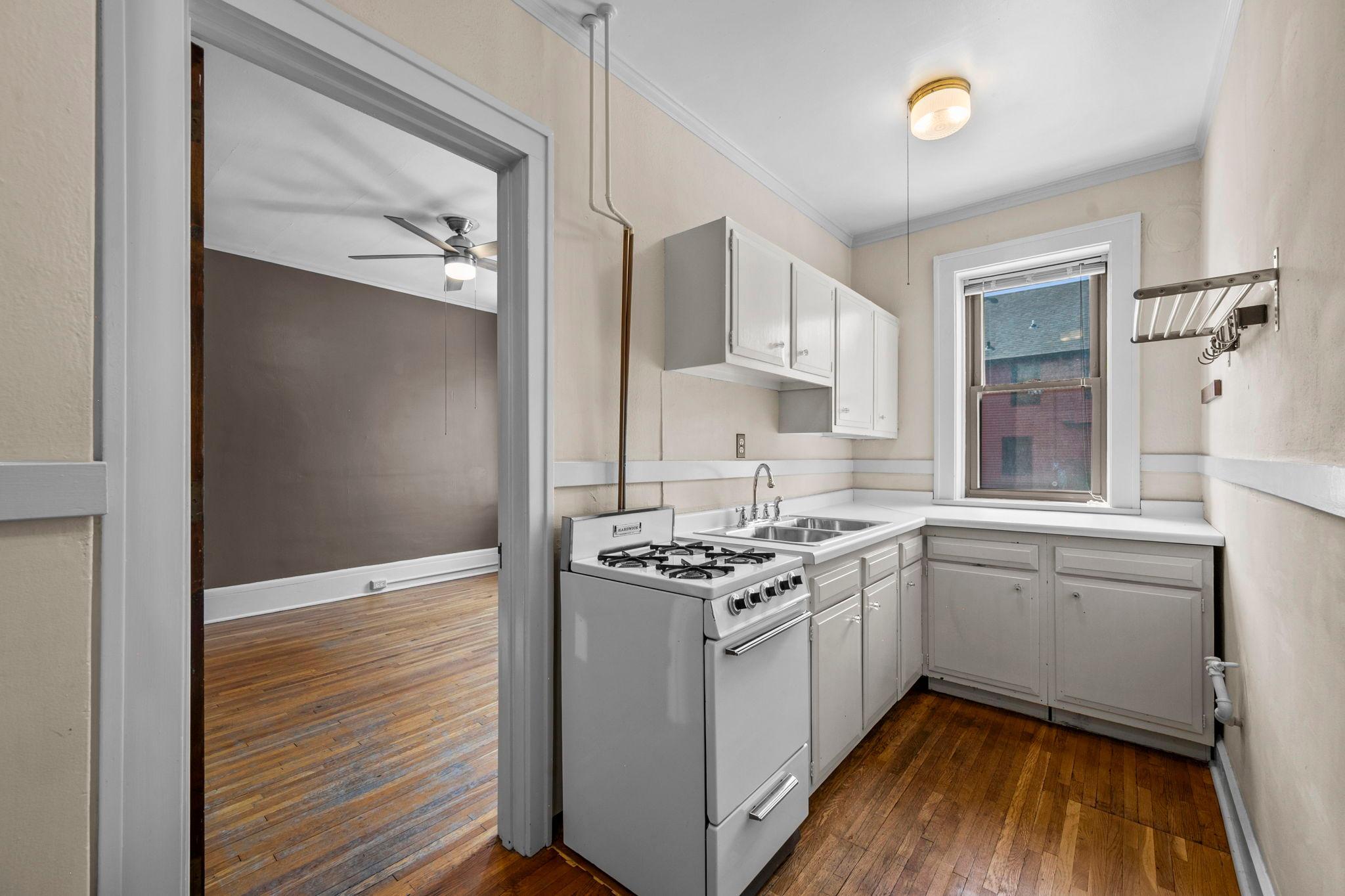 View of Commercial Sale at 2870 & 2876 & 2882 Humboldt Avenue, Minneapolis MN 55408, Minneapolis (54 of 63) - Mike Wilen | Minnesota Team Real Estate