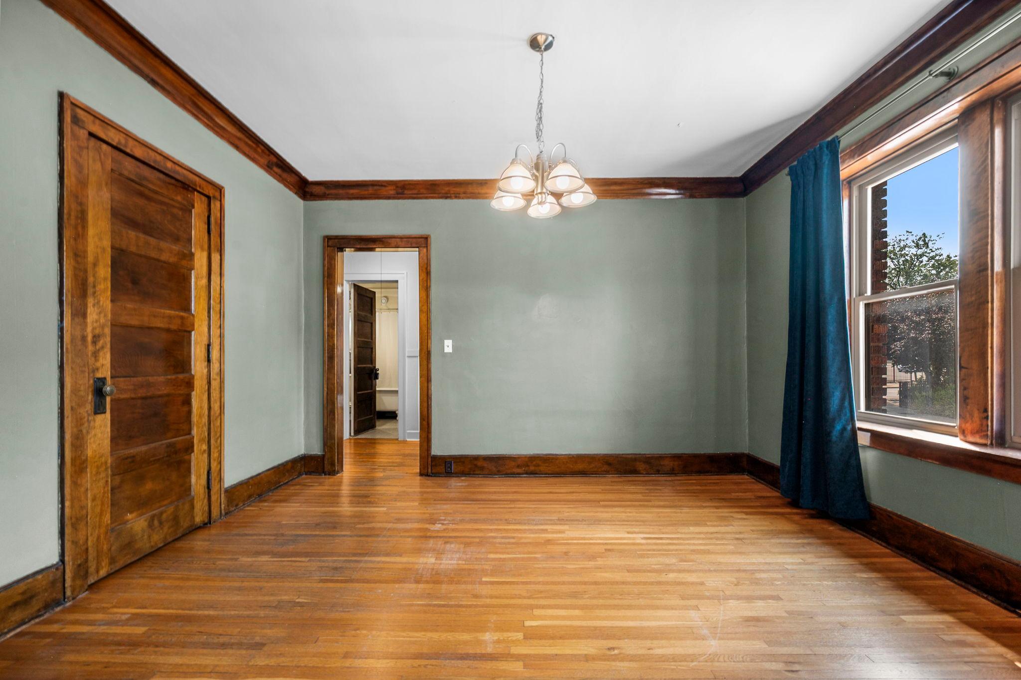 View of Commercial Sale at 2870 & 2876 & 2882 Humboldt Avenue, Minneapolis MN 55408, Minneapolis (50 of 63) - Mike Wilen | Minnesota Team Real Estate