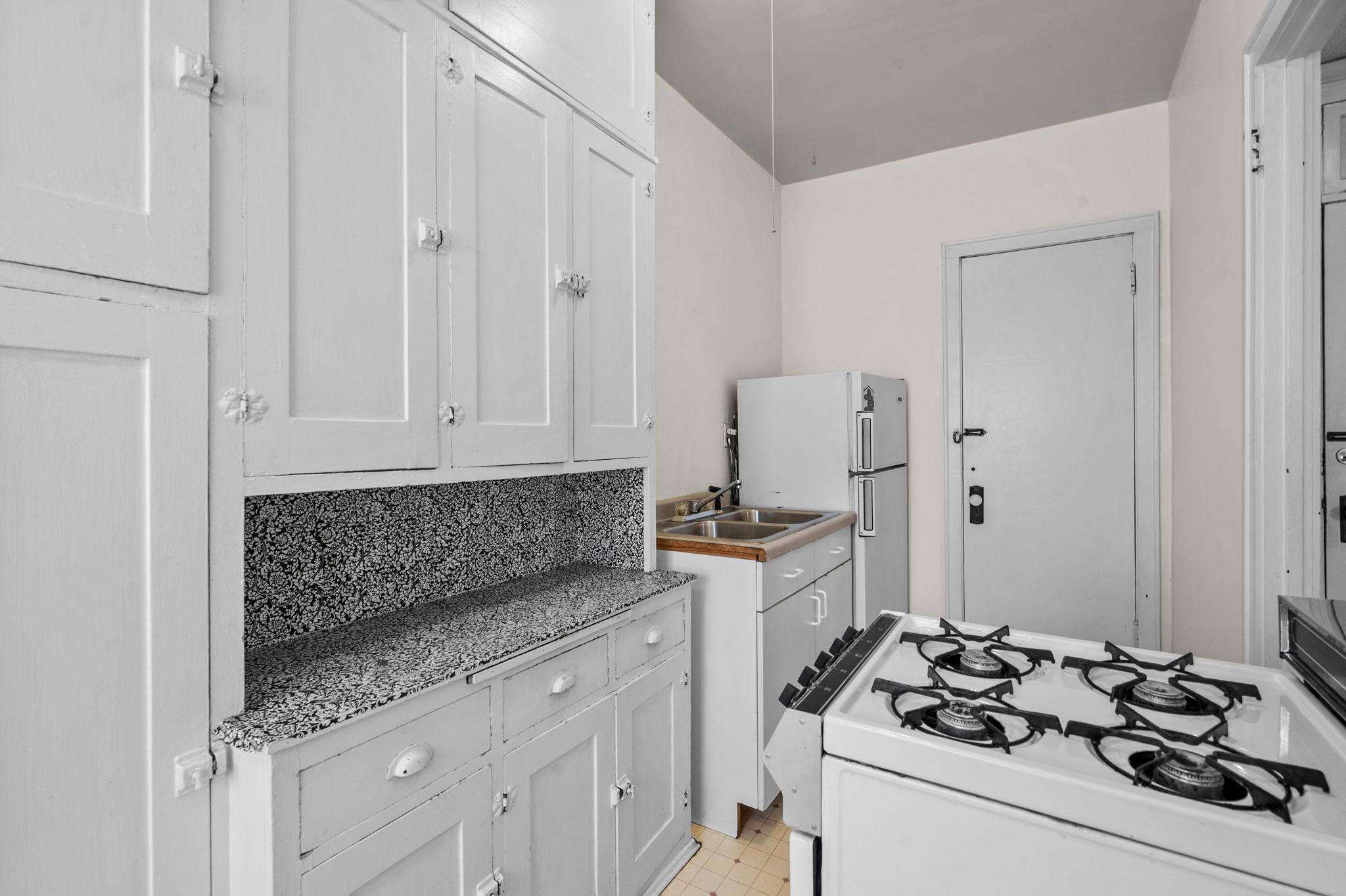 View of Commercial Sale at 2870 & 2876 & 2882 Humboldt Avenue, Minneapolis MN 55408, Minneapolis (43 of 63) - Mike Wilen | Minnesota Team Real Estate