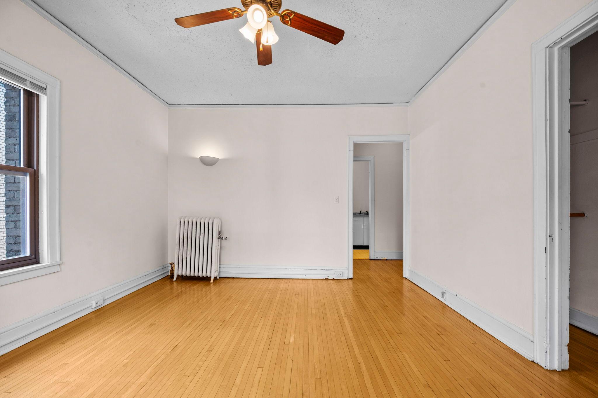 View of Commercial Sale at 2870 & 2876 & 2882 Humboldt Avenue, Minneapolis MN 55408, Minneapolis (39 of 63) - Mike Wilen | Minnesota Team Real Estate
