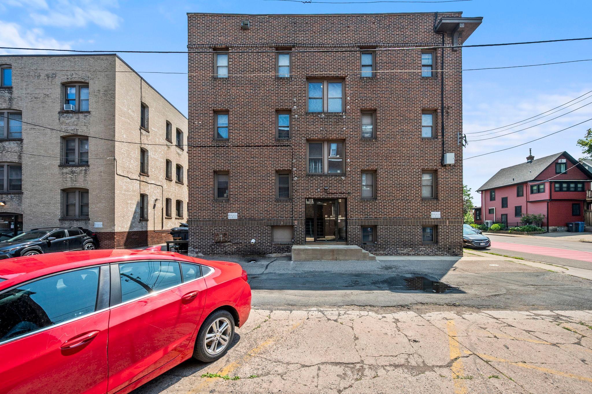 View of Commercial Sale at 2870 & 2876 & 2882 Humboldt Avenue, Minneapolis MN 55408, Minneapolis (25 of 63) - Mike Wilen | Minnesota Team Real Estate