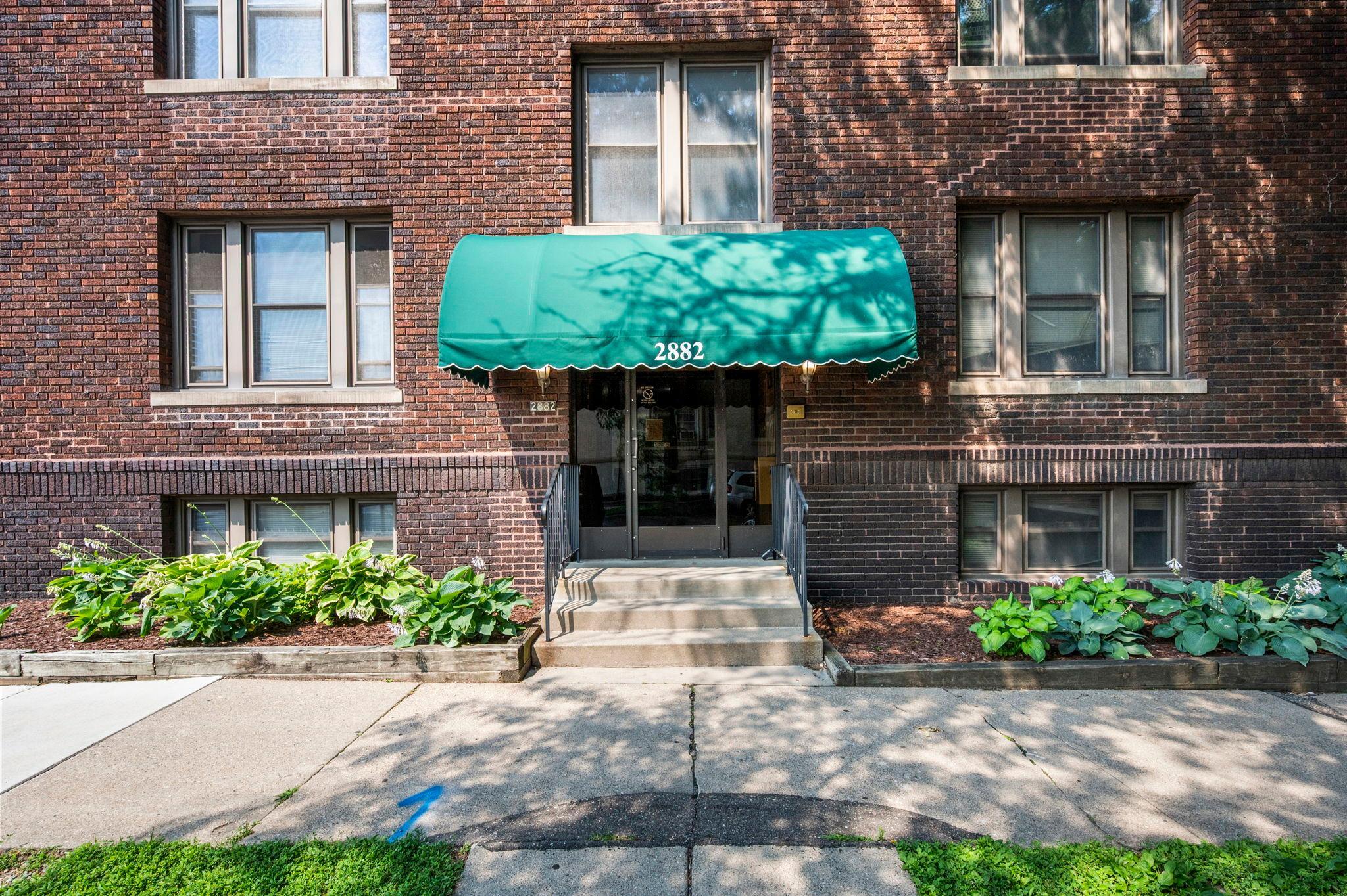 View of Commercial Sale at 2870 & 2876 & 2882 Humboldt Avenue, Minneapolis MN 55408, Minneapolis (14 of 63) - Mike Wilen | Minnesota Team Real Estate