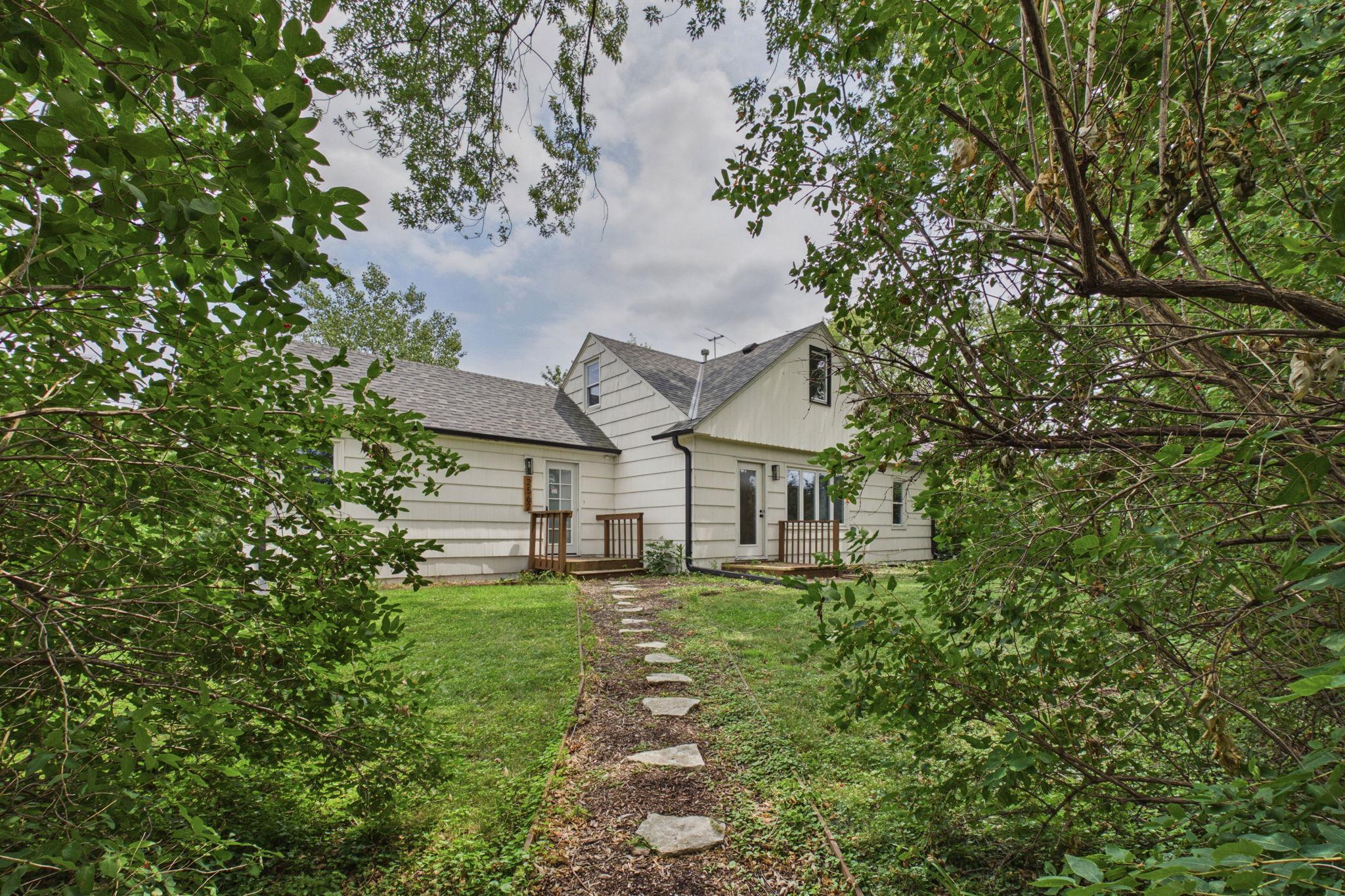 View of Residential at 2562 Fairview Avenue, Roseville MN 55113, Roseville (59 of 60) - Mike Wilen | Minnesota Team Real Estate