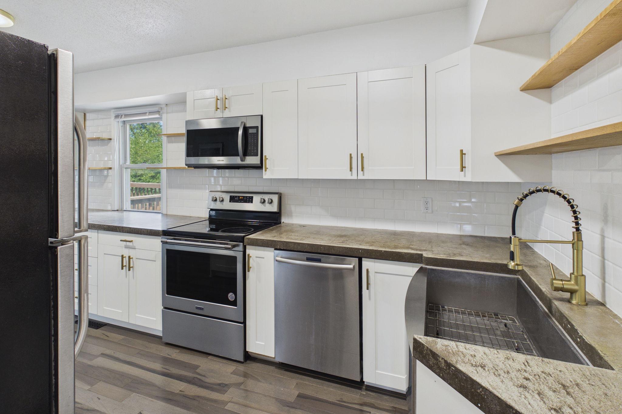 View of Residential at 2562 Fairview Avenue, Roseville MN 55113, Roseville (7 of 60) - Mike Wilen | Minnesota Team Real Estate