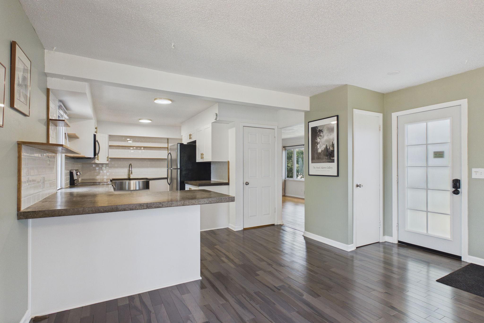 View of Residential at 2562 Fairview Avenue, Roseville MN 55113, Roseville (13 of 60) - Mike Wilen | Minnesota Team Real Estate