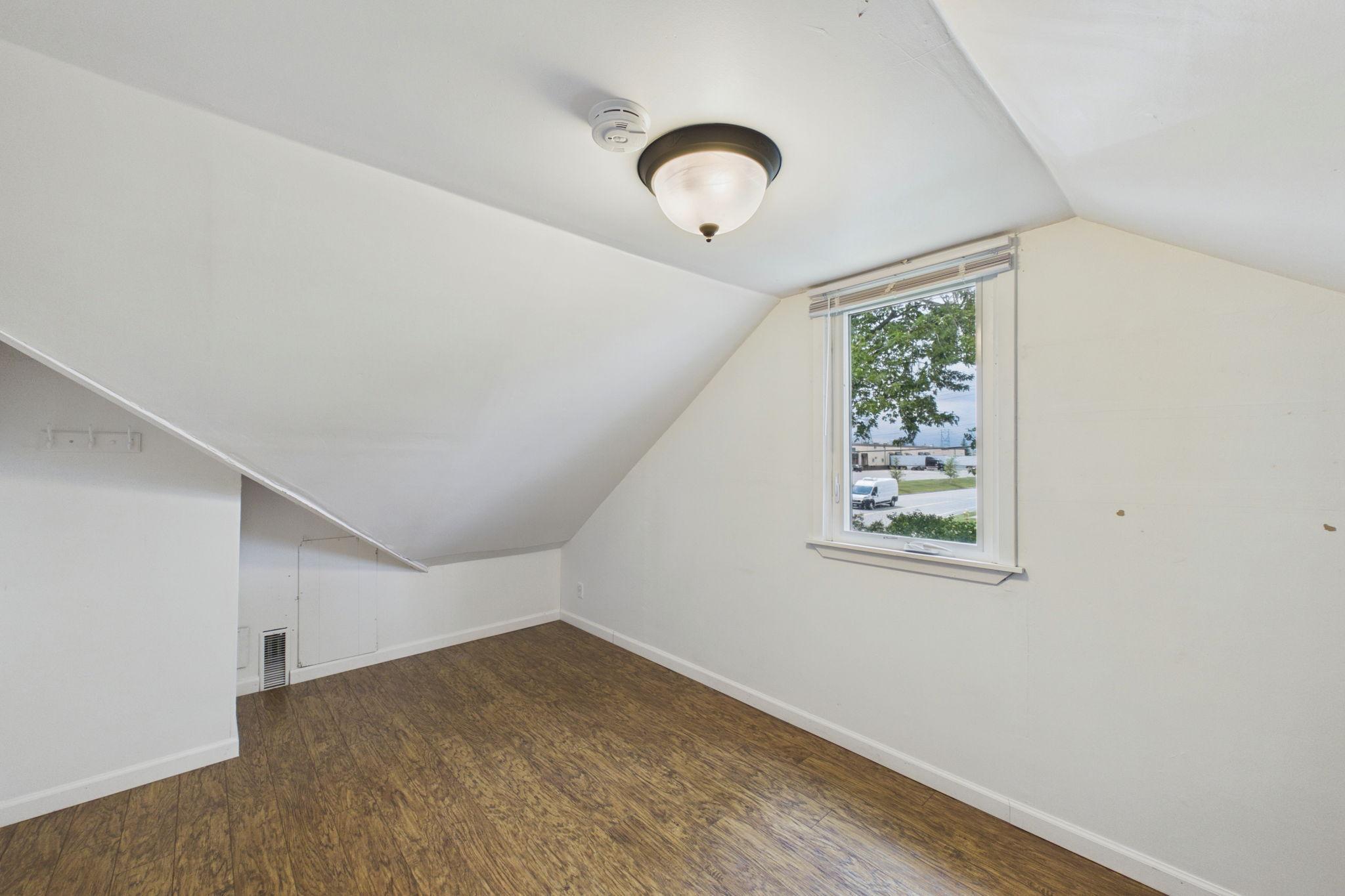 View of Residential at 2562 Fairview Avenue, Roseville MN 55113, Roseville (31 of 60) - Mike Wilen | Minnesota Team Real Estate