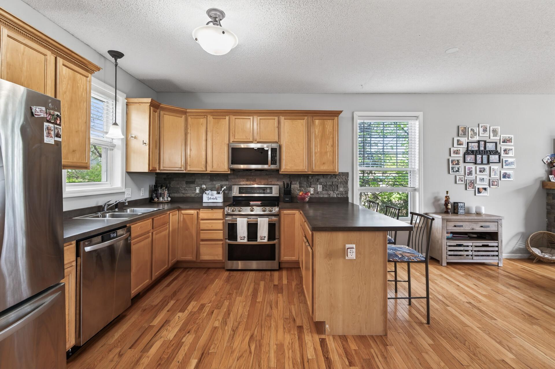 View of Residential at 2735 Century Court, White Bear Lake MN 55110, White Bear Lake (11 of 24) - Mike Wilen | Minnesota Team Real Estate