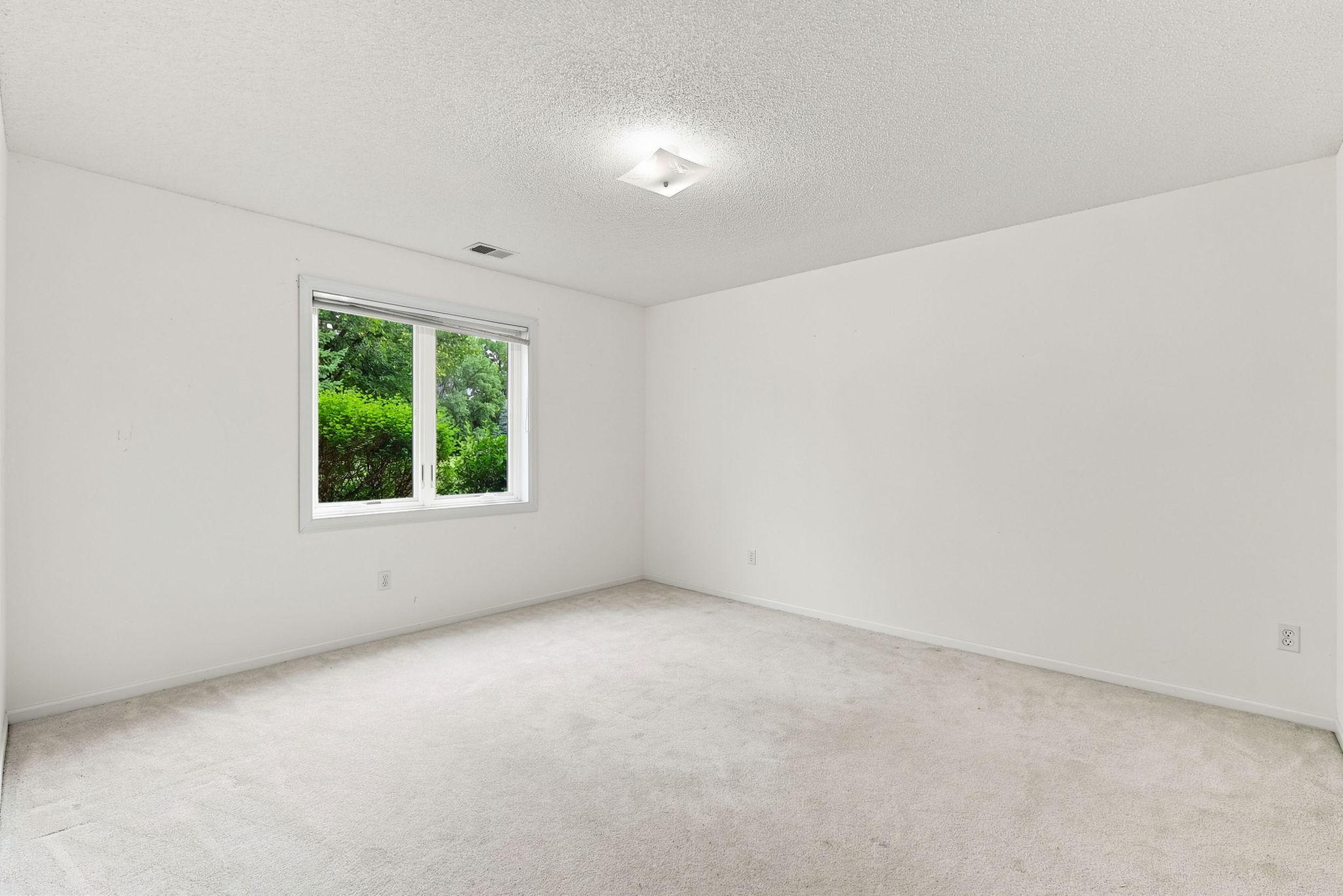 View of Residential at 2820 Linden Drive, New Brighton MN 55112, New Brighton (24 of 36) - Mike Wilen | Minnesota Team Real Estate