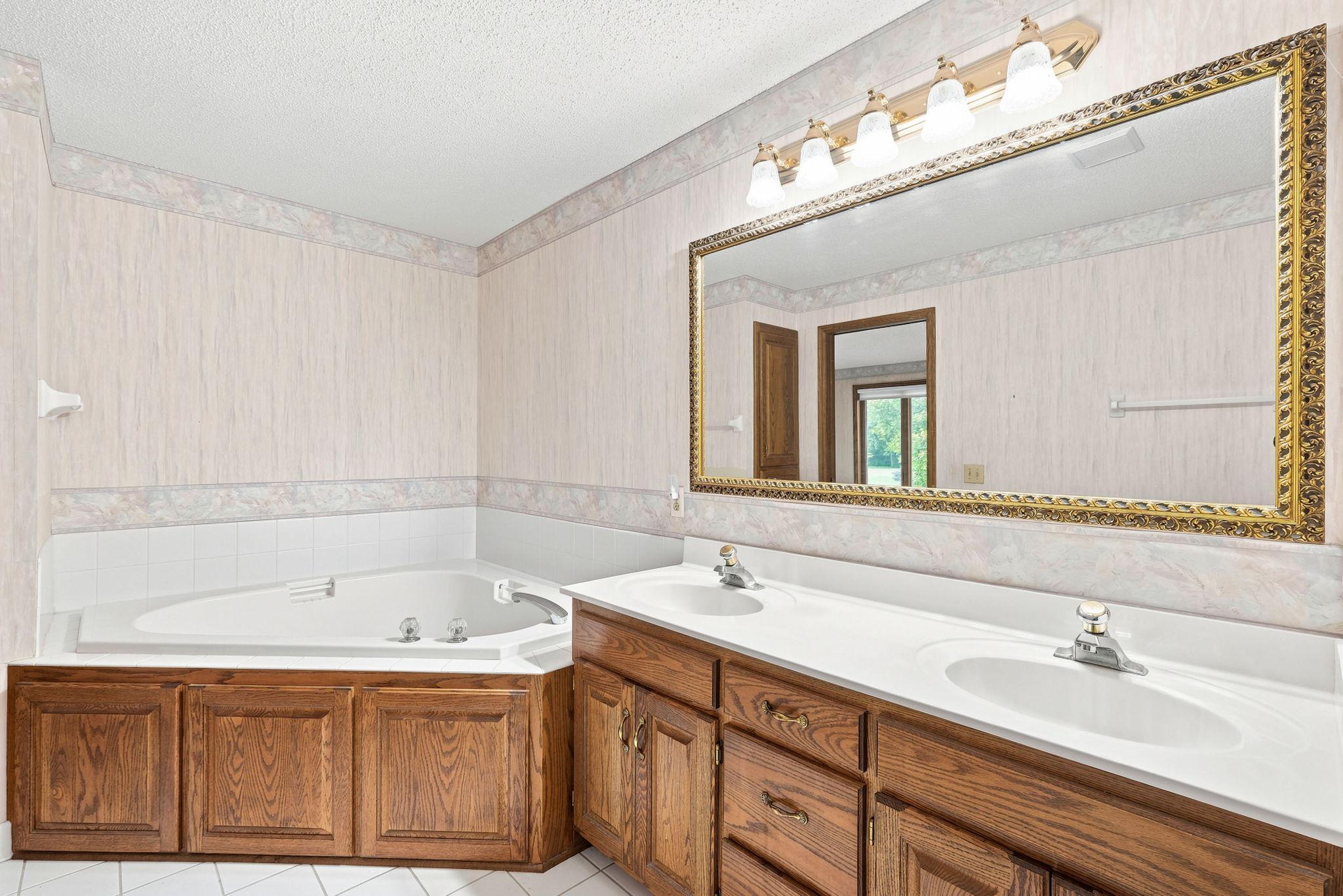 View of Residential at 2820 Linden Drive, New Brighton MN 55112, New Brighton (18 of 36) - Mike Wilen | Minnesota Team Real Estate
