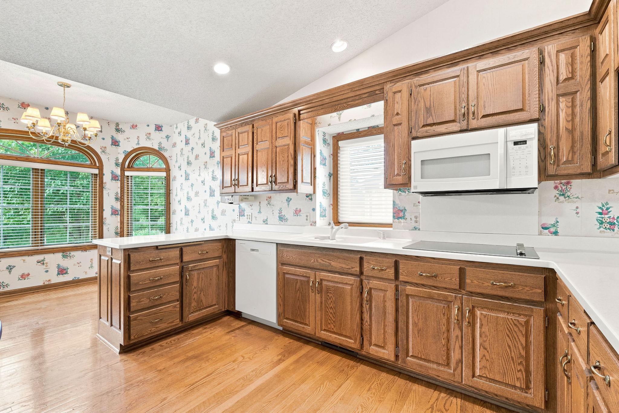 View of Residential at 2820 Linden Drive, New Brighton MN 55112, New Brighton (3 of 36) - Mike Wilen | Minnesota Team Real Estate