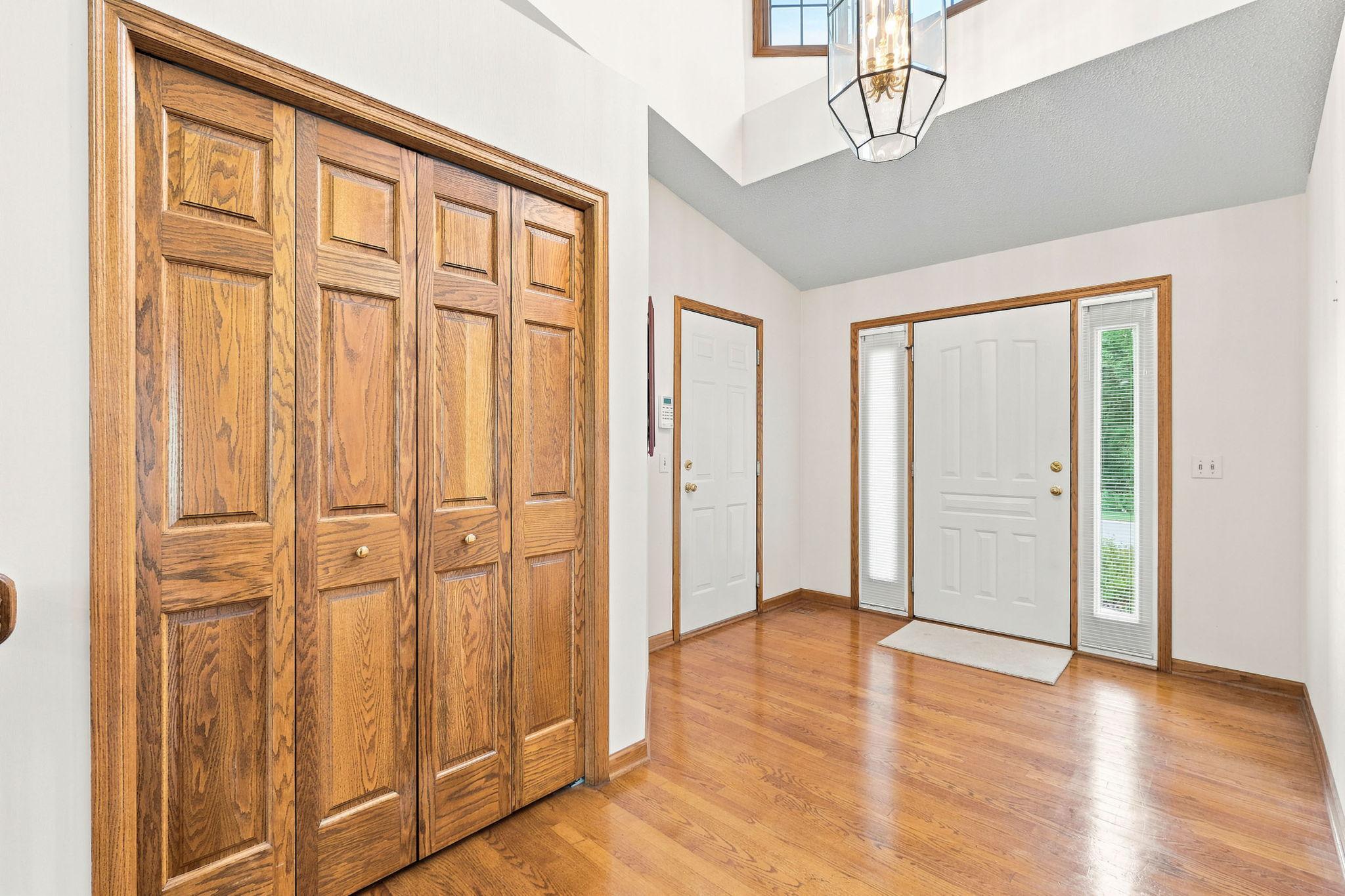 View of Residential at 2820 Linden Drive, New Brighton MN 55112, New Brighton (7 of 36) - Mike Wilen | Minnesota Team Real Estate