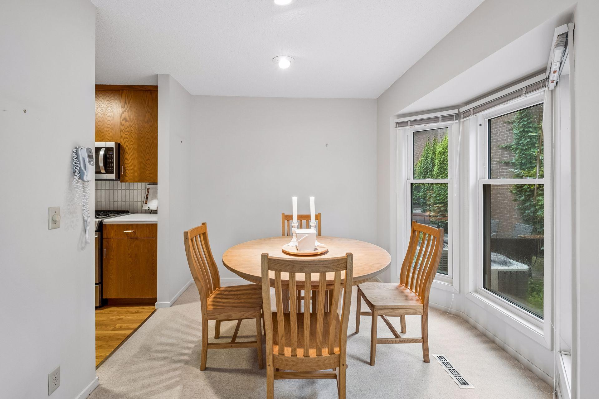 View of Residential at 1926 Dupont Avenue, Minneapolis MN 55403, Minneapolis (8 of 28) - Mike Wilen | Minnesota Team Real Estate